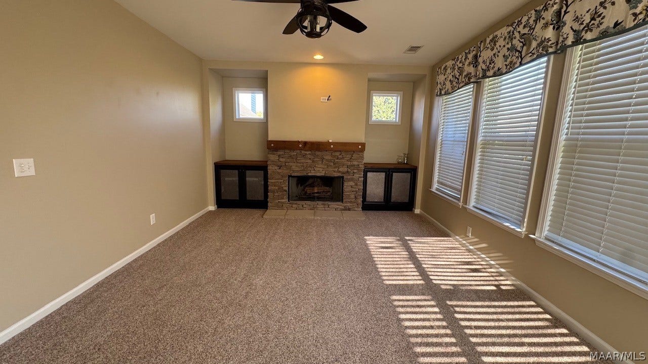 9255 WHISPINE Court, Montgomery, AL 36117 Great room