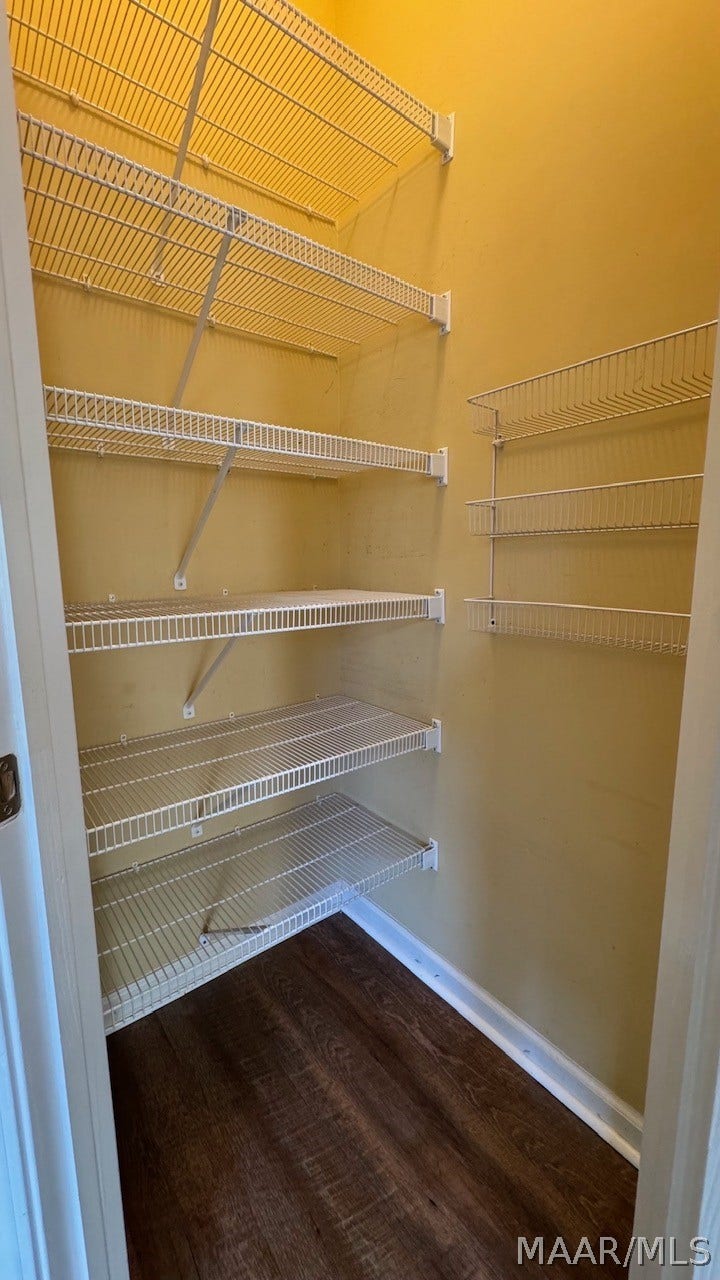 9255 WHISPINE Court, Montgomery, AL 36117 Kitchen pantry