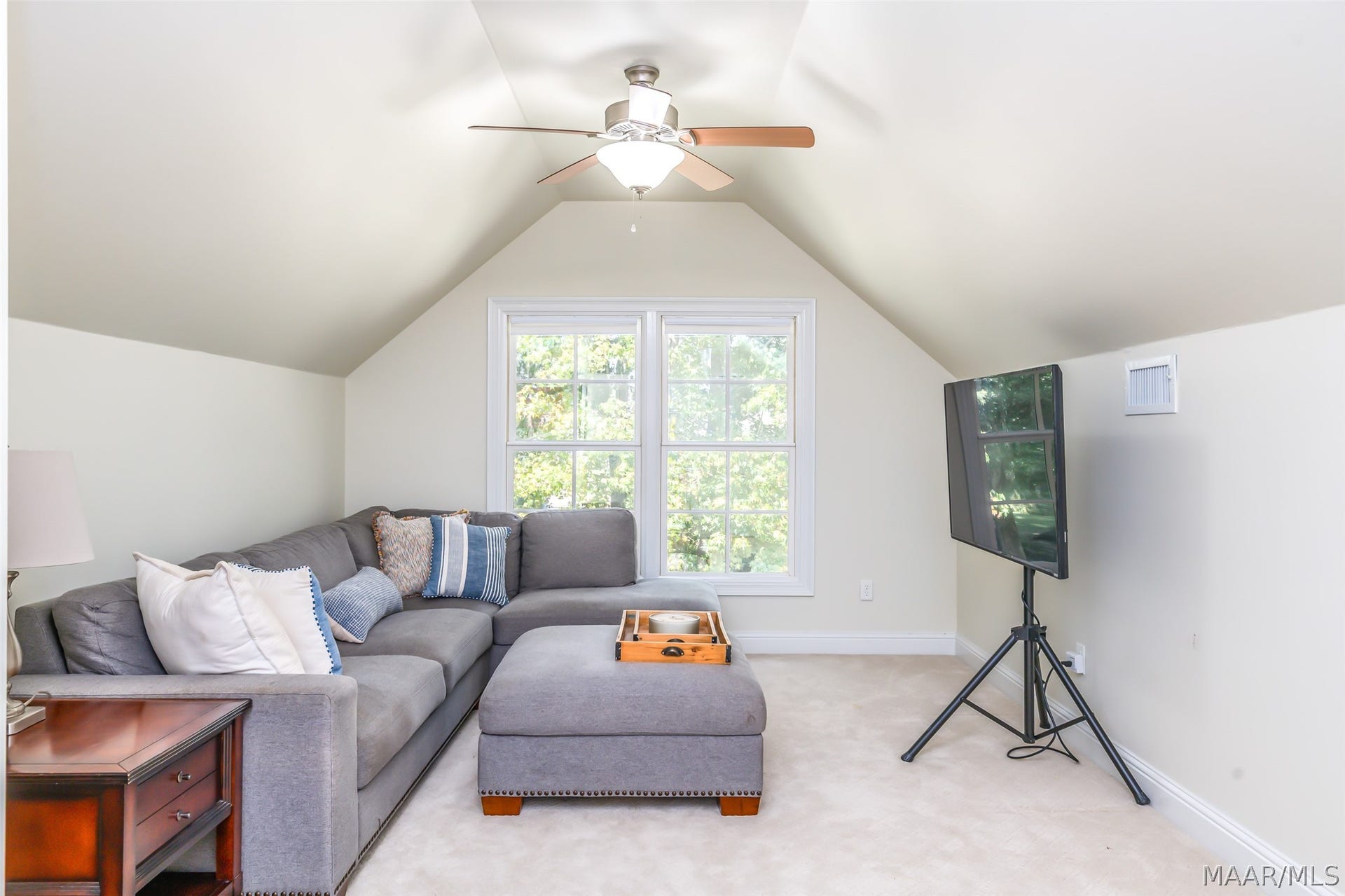 This room is accessed by a different staircase and also offers a full bathroom. It can work as 6th bedroom or bonus rm for kids.