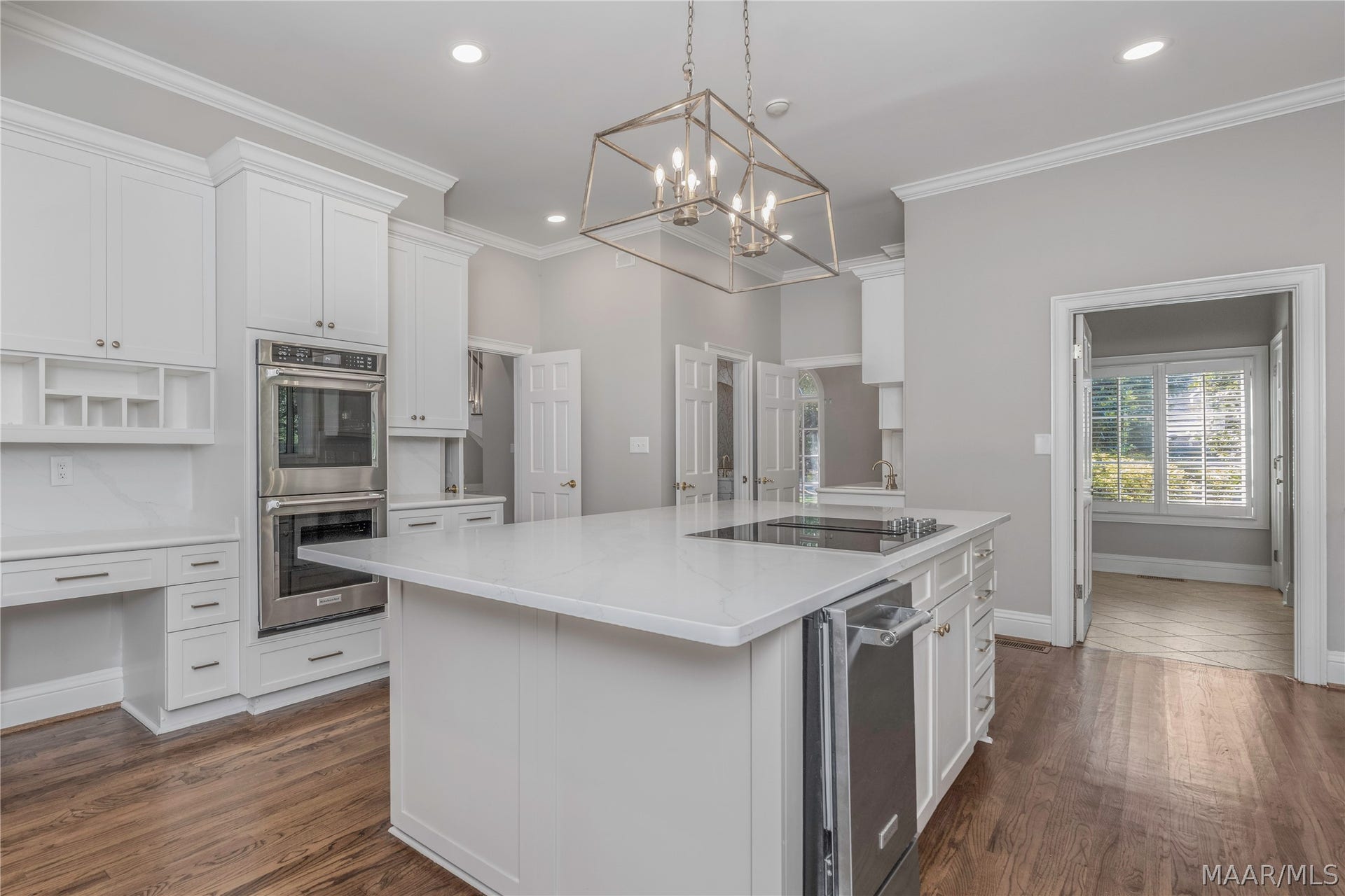 5660 Woodside Circle, Montgomery, AL 36117 UPDATED KITCHEN