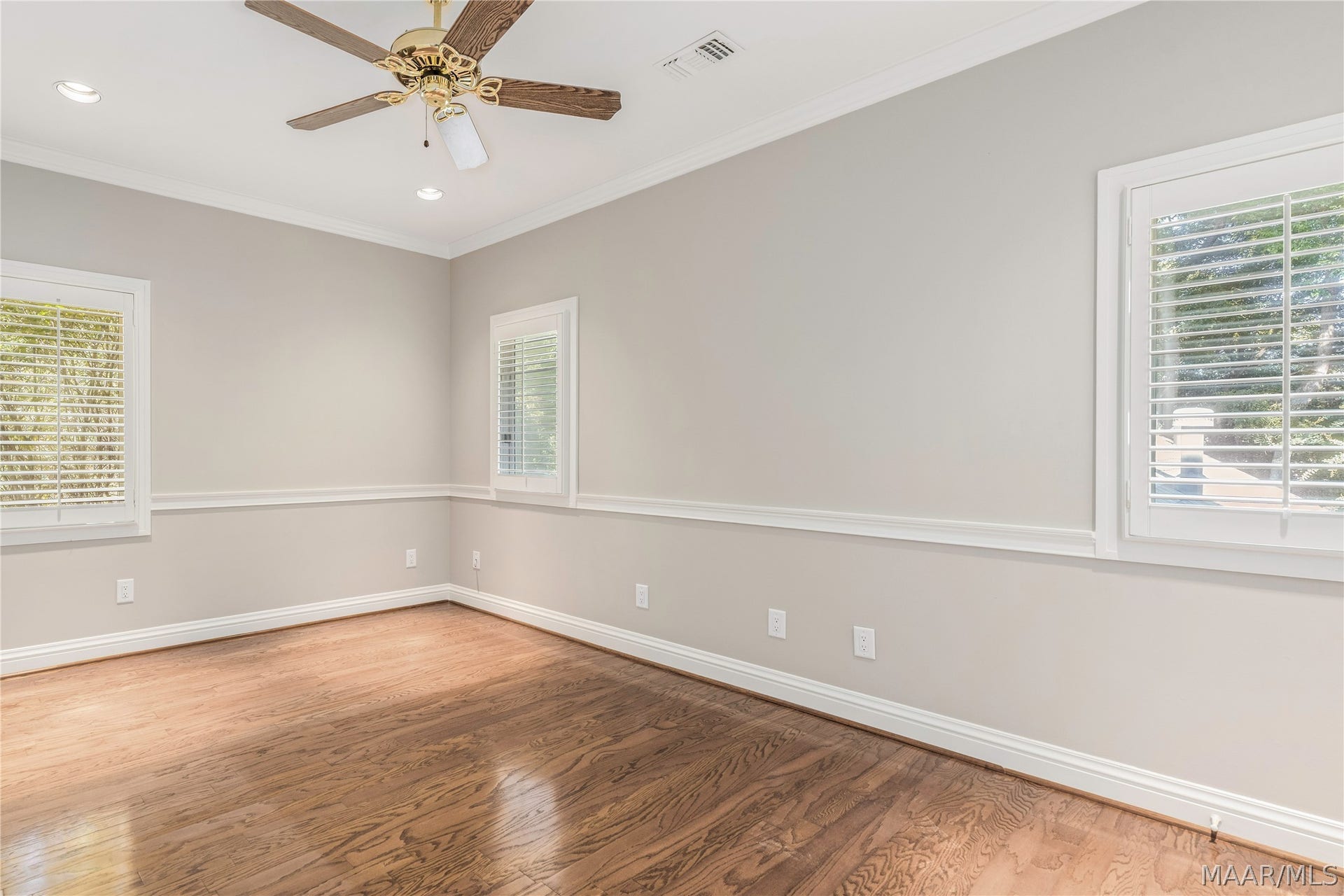 5660 Woodside Circle, Montgomery, AL 36117 UPSTAIRS BEDROOM