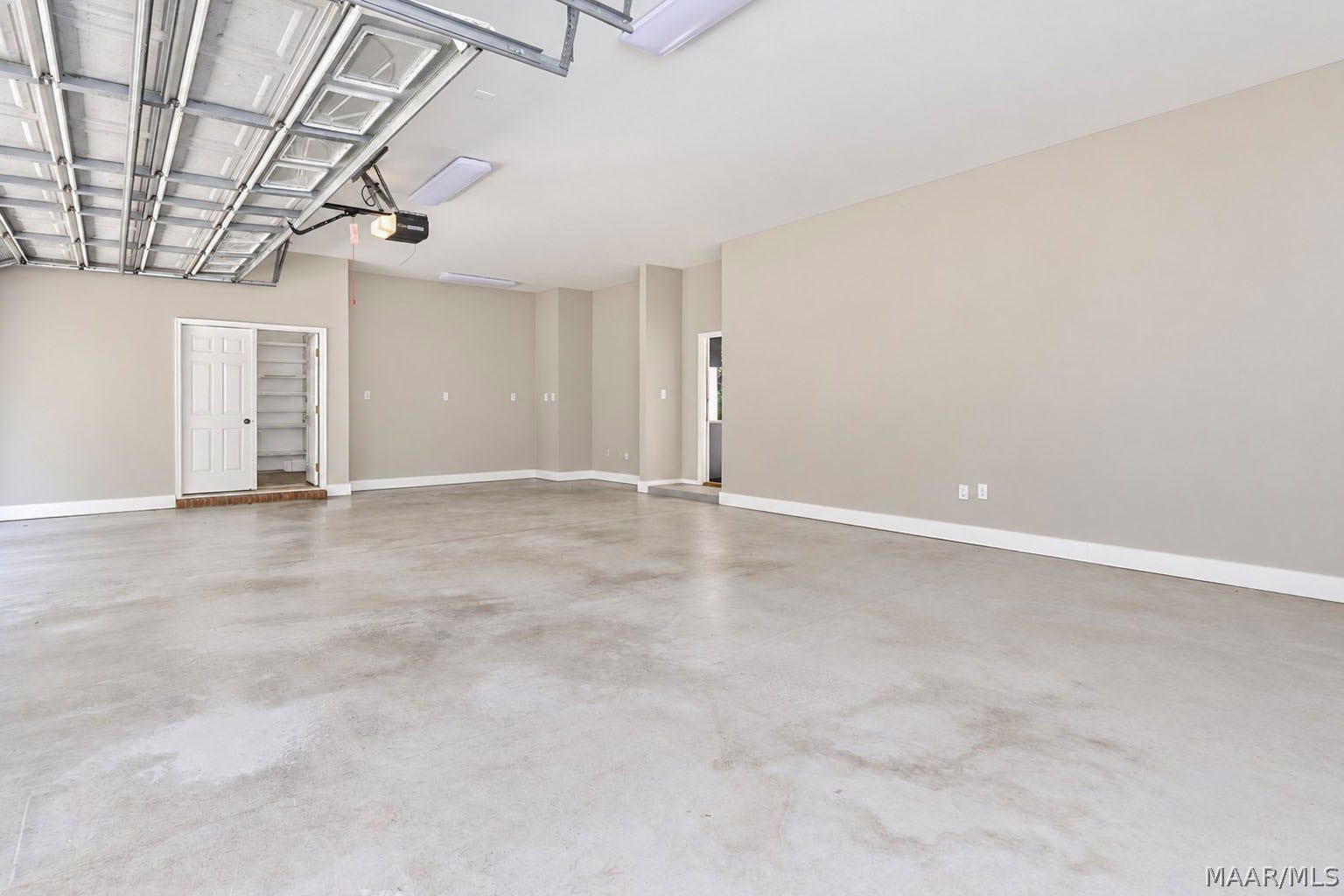 5660 Woodside Circle, Montgomery, AL 36117 5660 Woodside Circle, Montgomery, AL 36117