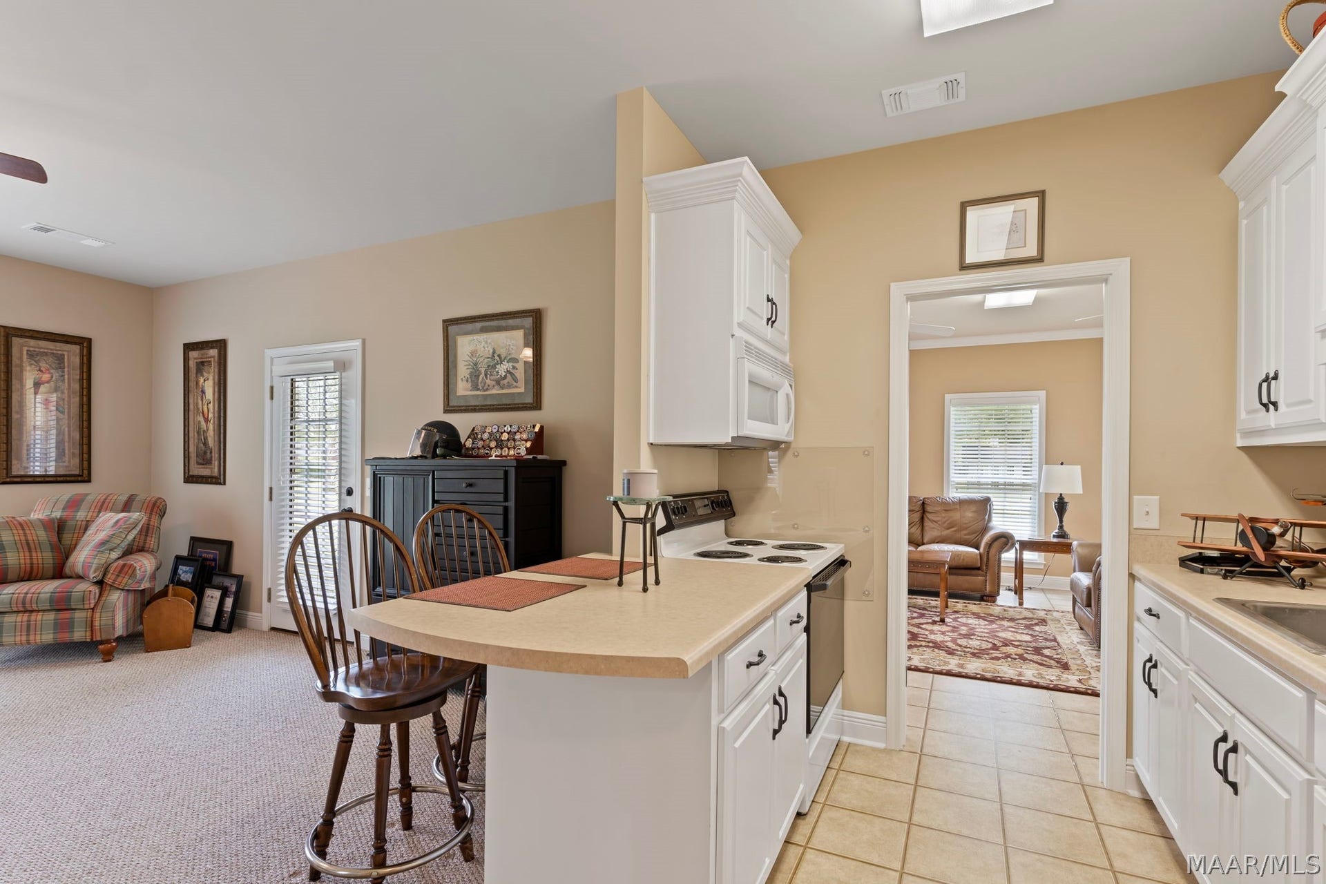 Guest house kitchen