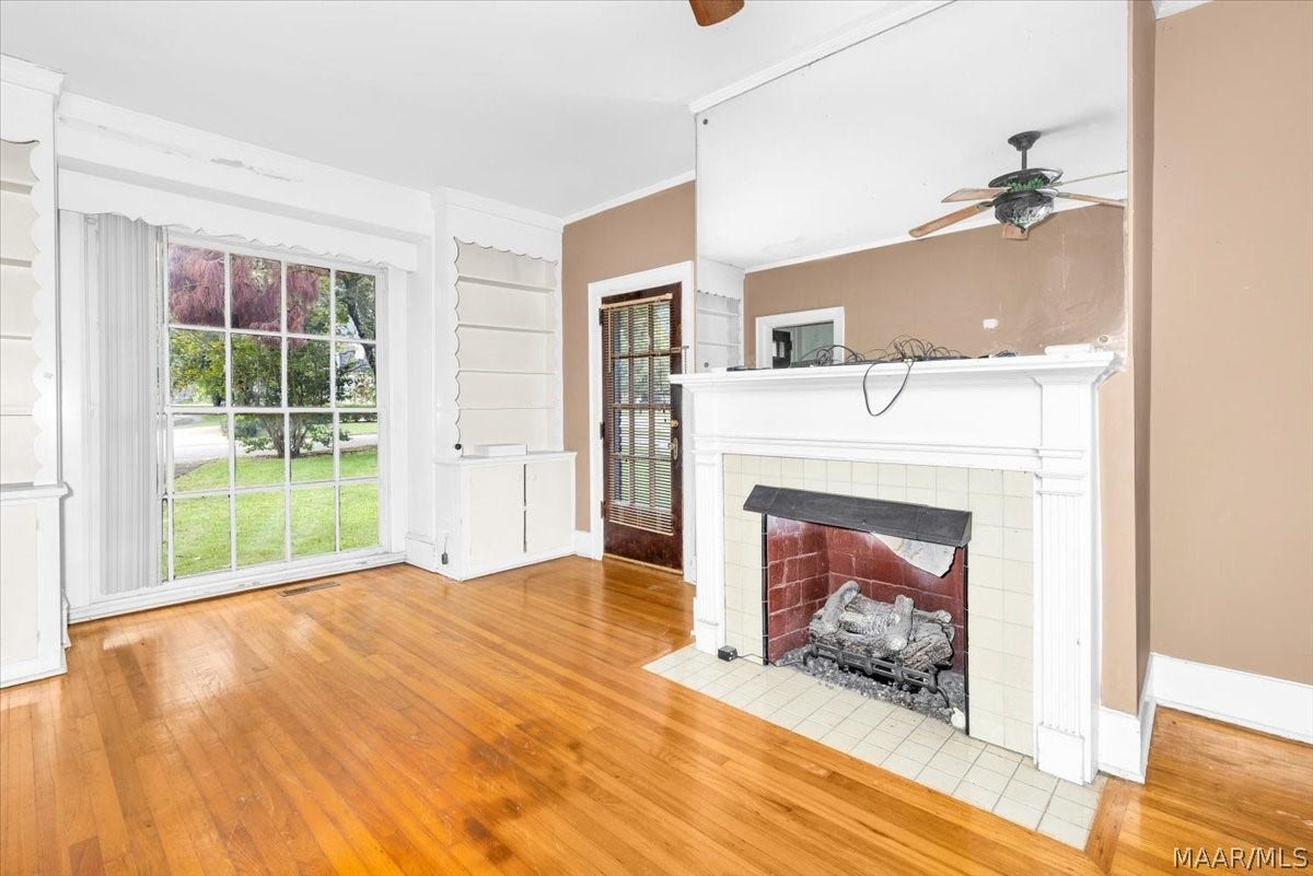 1350 FELDER Avenue, Montgomery, AL 36106 living room