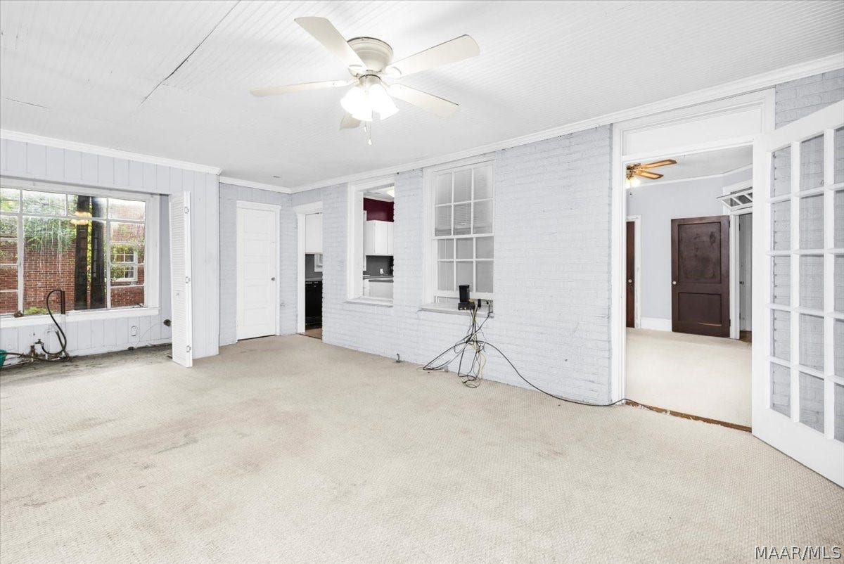 1350 FELDER Avenue, Montgomery, AL 36106 sunroom