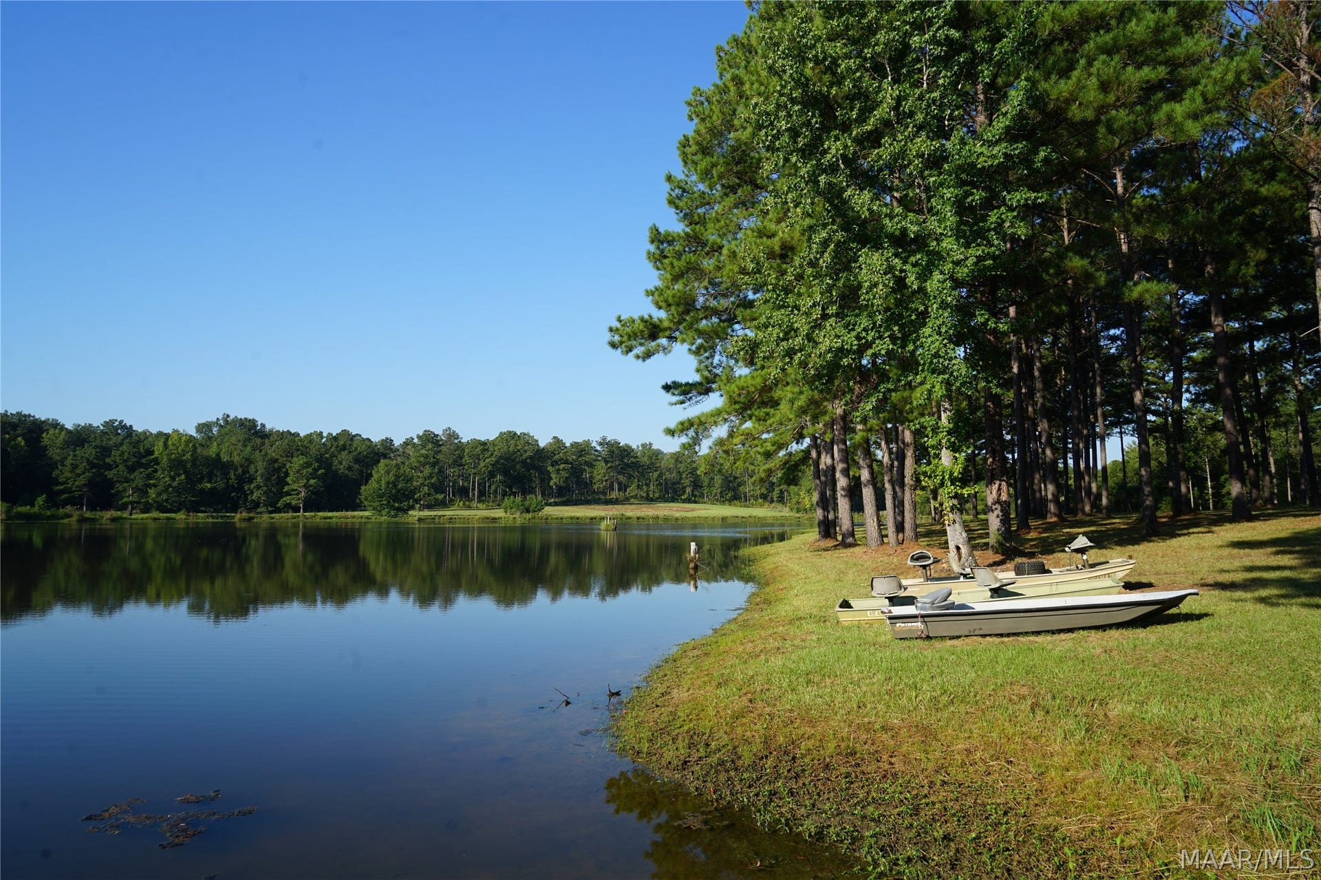 2202 Gibson Road, Montgomery, AL 36116 2202 Gibson Road, Montgomery, AL 36116