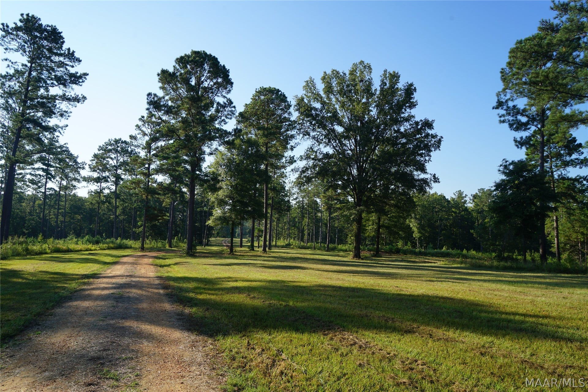 2202 Gibson Road, Montgomery, AL 36116 2202 Gibson Road, Montgomery, AL 36116