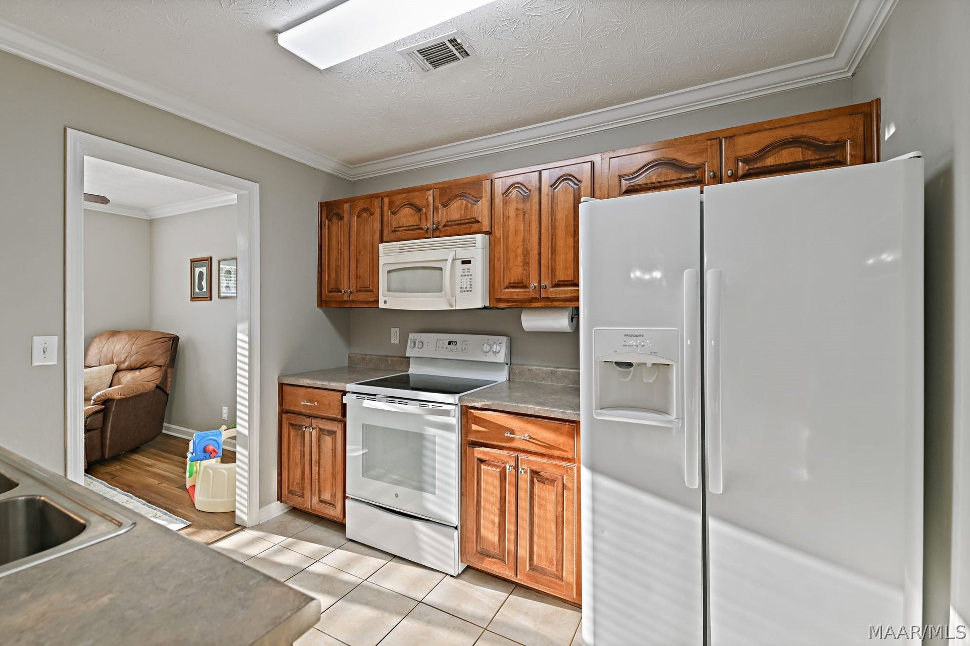 728 Buena Vista Loop, Prattville, AL 36067