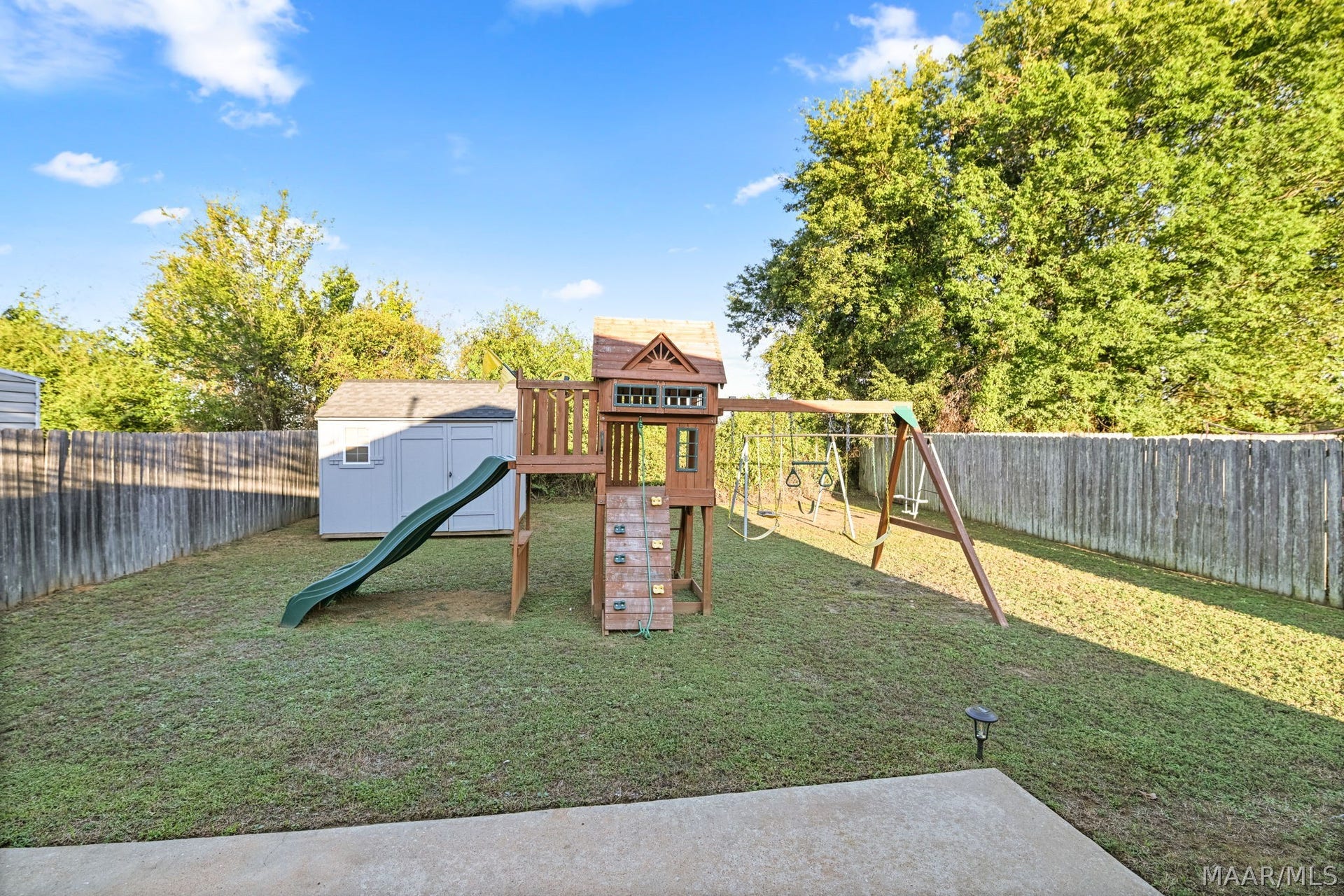 728 Buena Vista Loop, Prattville, AL 36067