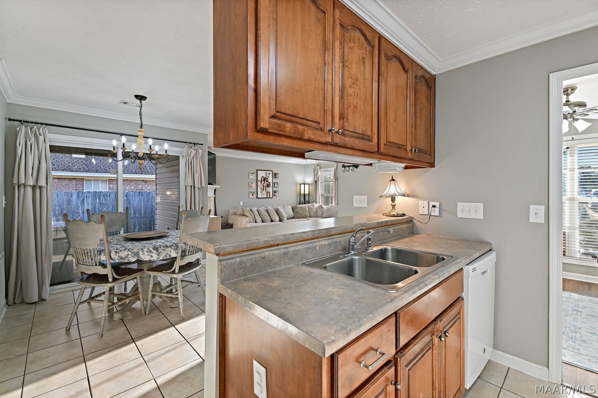 728 Buena Vista Loop, Prattville, AL 36067