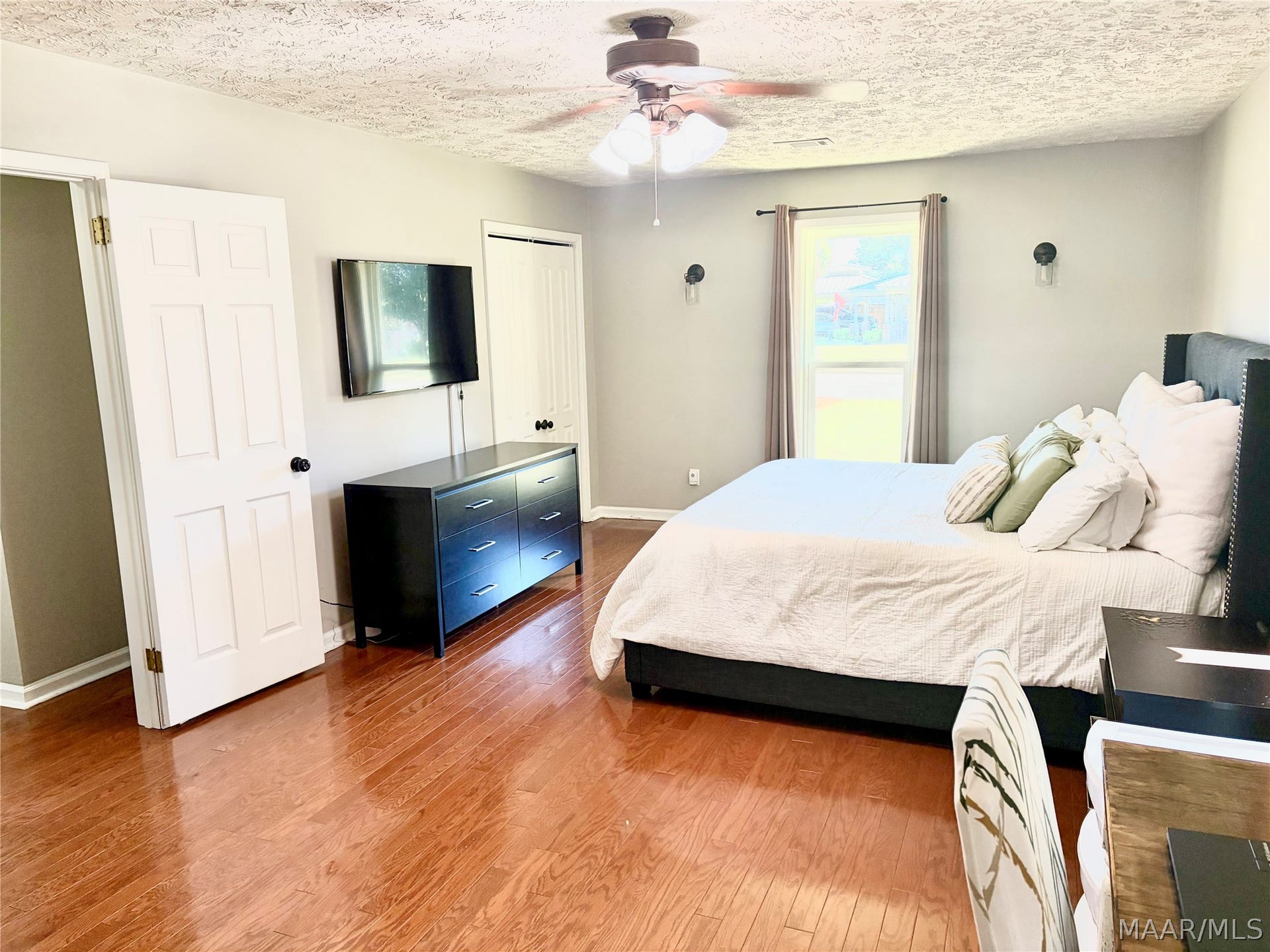 750 Summer Lane, Prattville, AL 36066