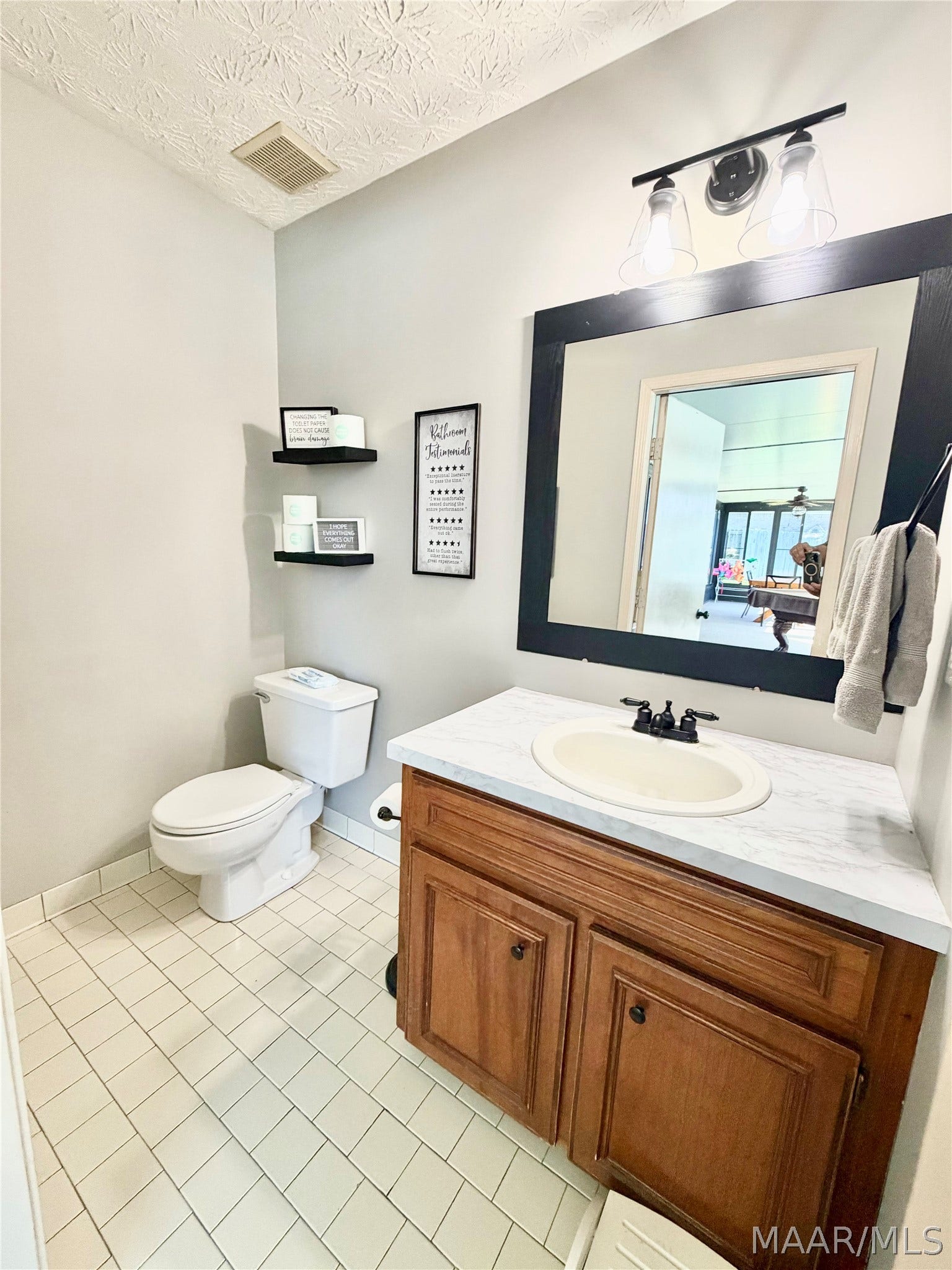 Half bath in the sunroom