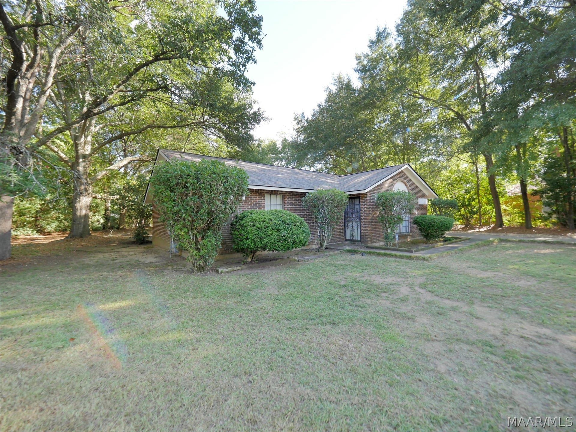 504 FERNDALE Court, Montgomery, AL 36110