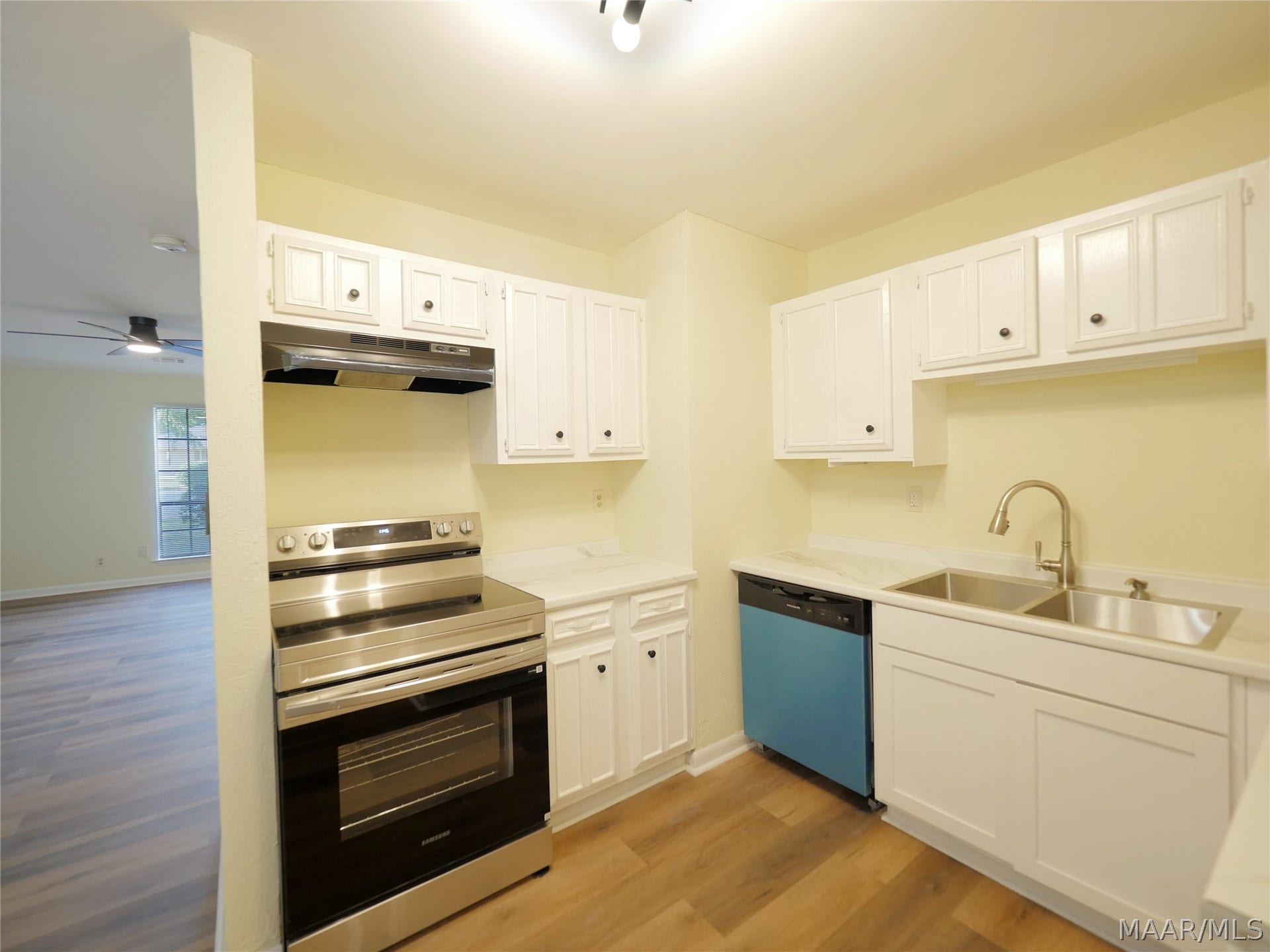 504 FERNDALE Court, Montgomery, AL 36110