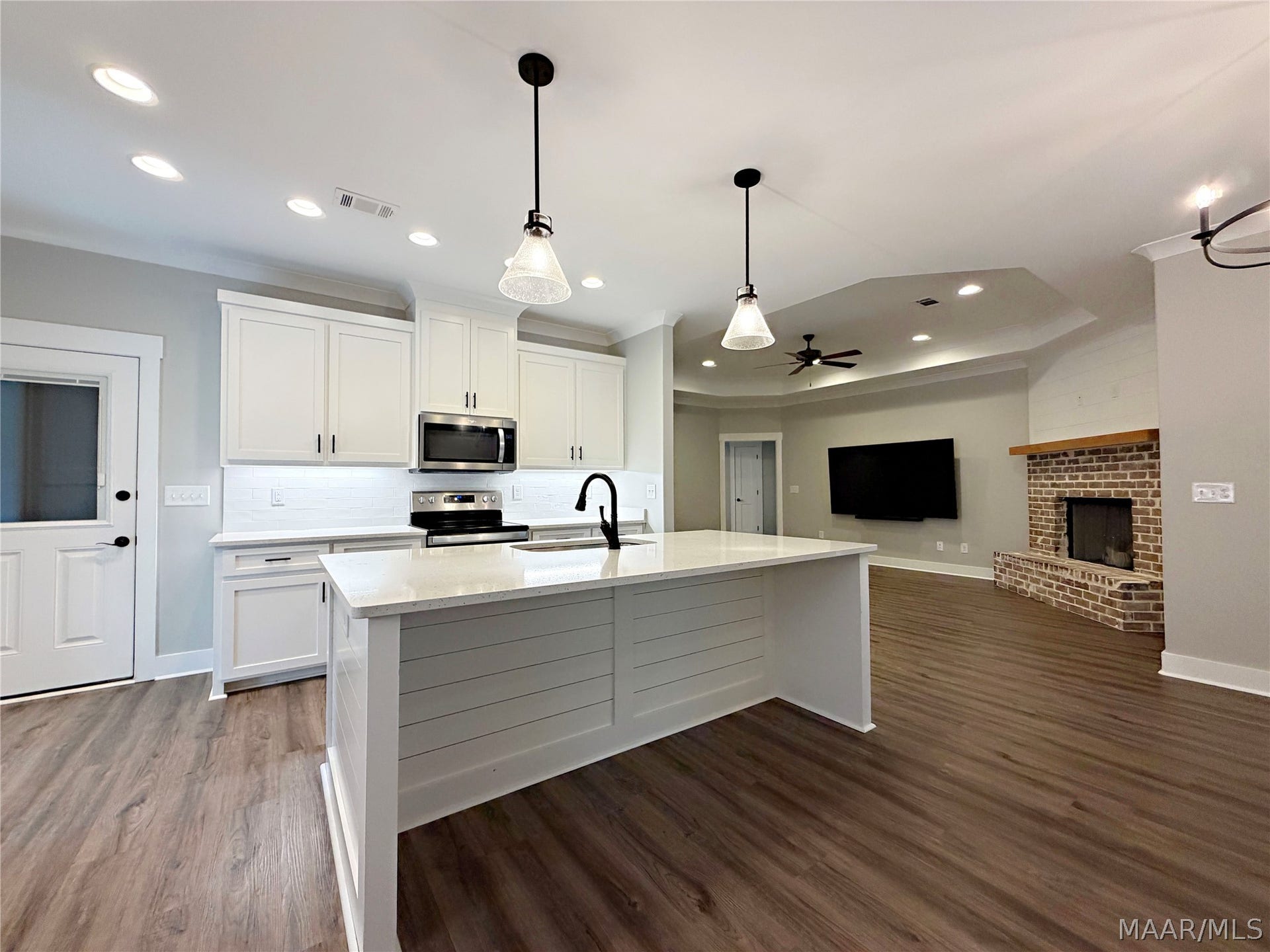 347 Tallahatchie Drive, Wetumpka, AL 36093