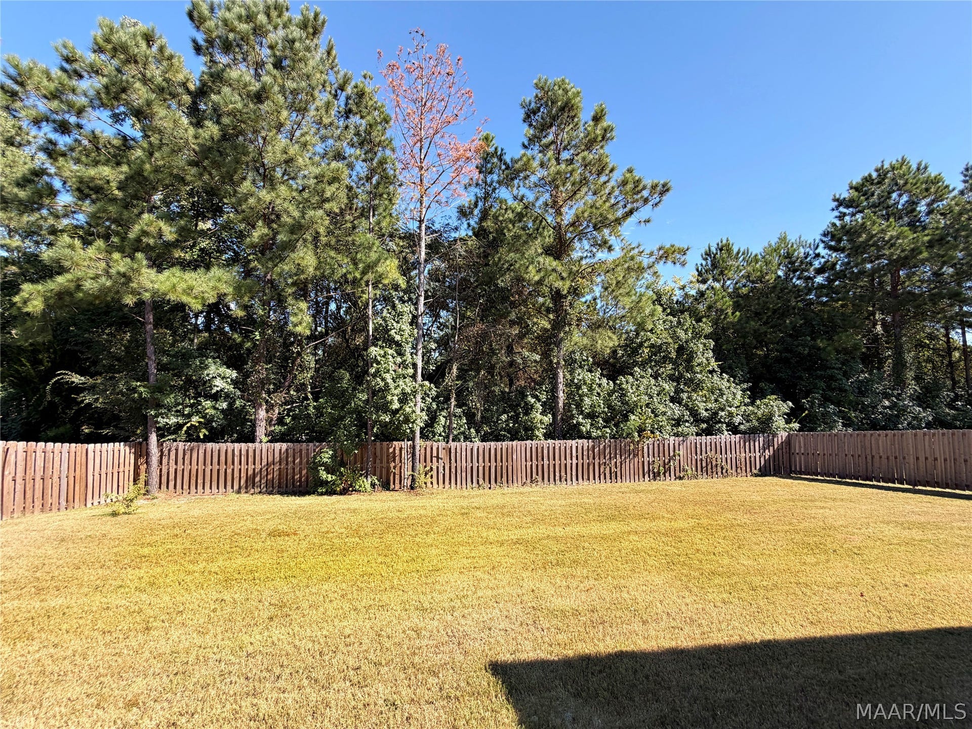347 Tallahatchie Drive, Wetumpka, AL 36093
