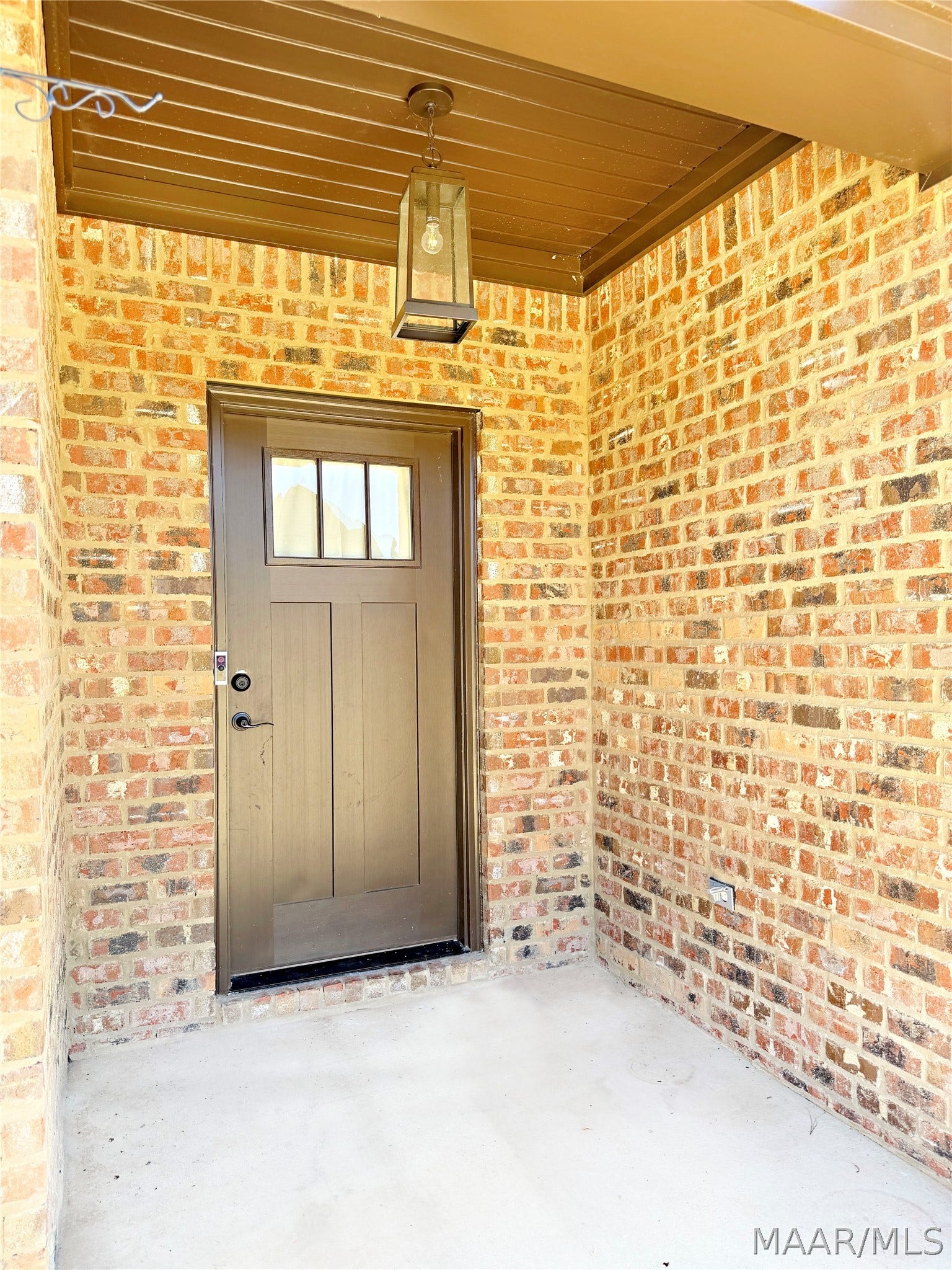 347 Tallahatchie Drive, Wetumpka, AL 36093