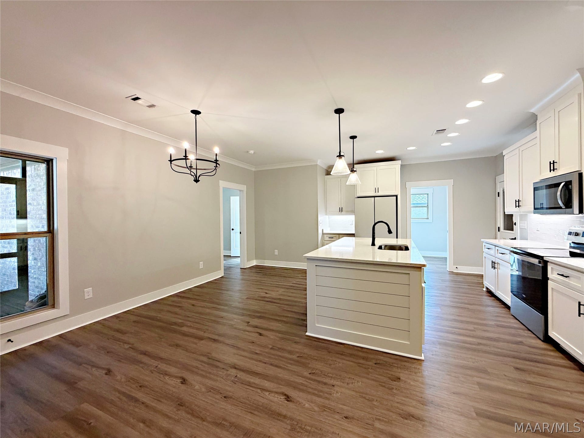 347 Tallahatchie Drive, Wetumpka, AL 36093