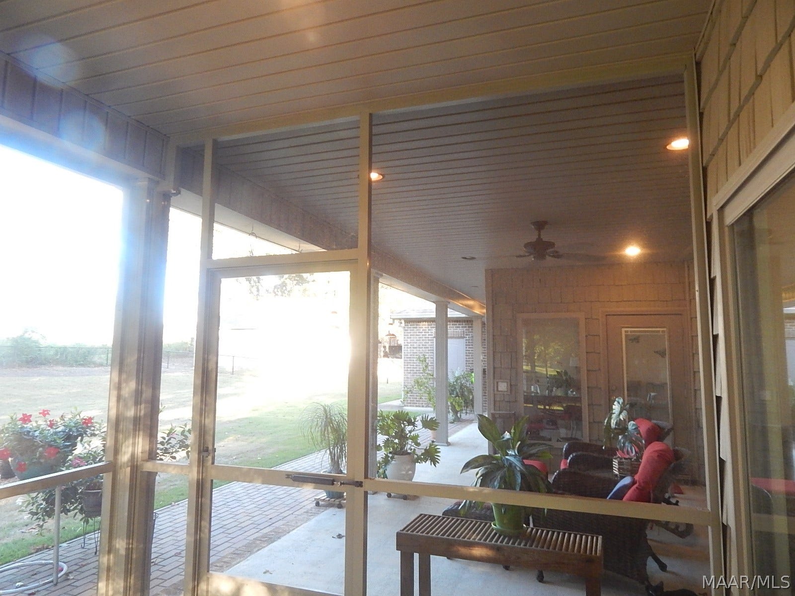WONDERFUL COVERED PORCHES