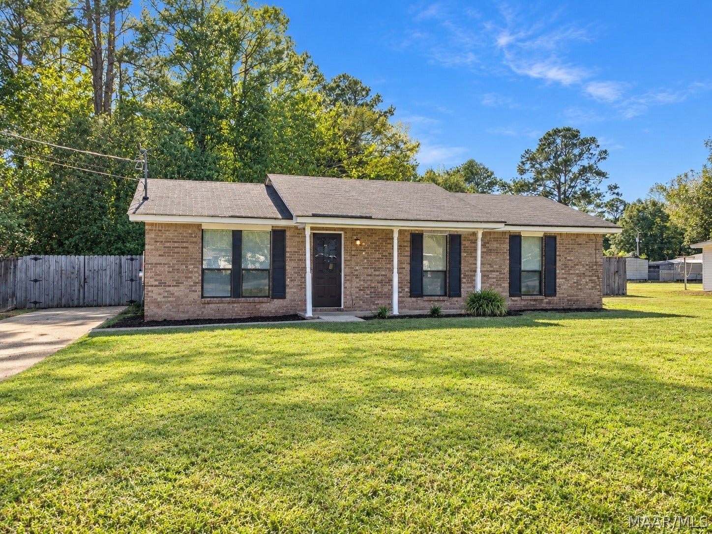 71 Maple Street, Wetumpka, AL 36092