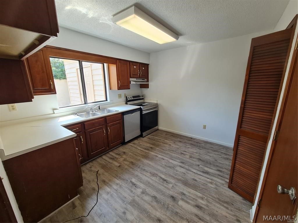 2136 Rexford Road, Montgomery, AL 36116 2136 Rexford Road, Montgomery, AL 36116