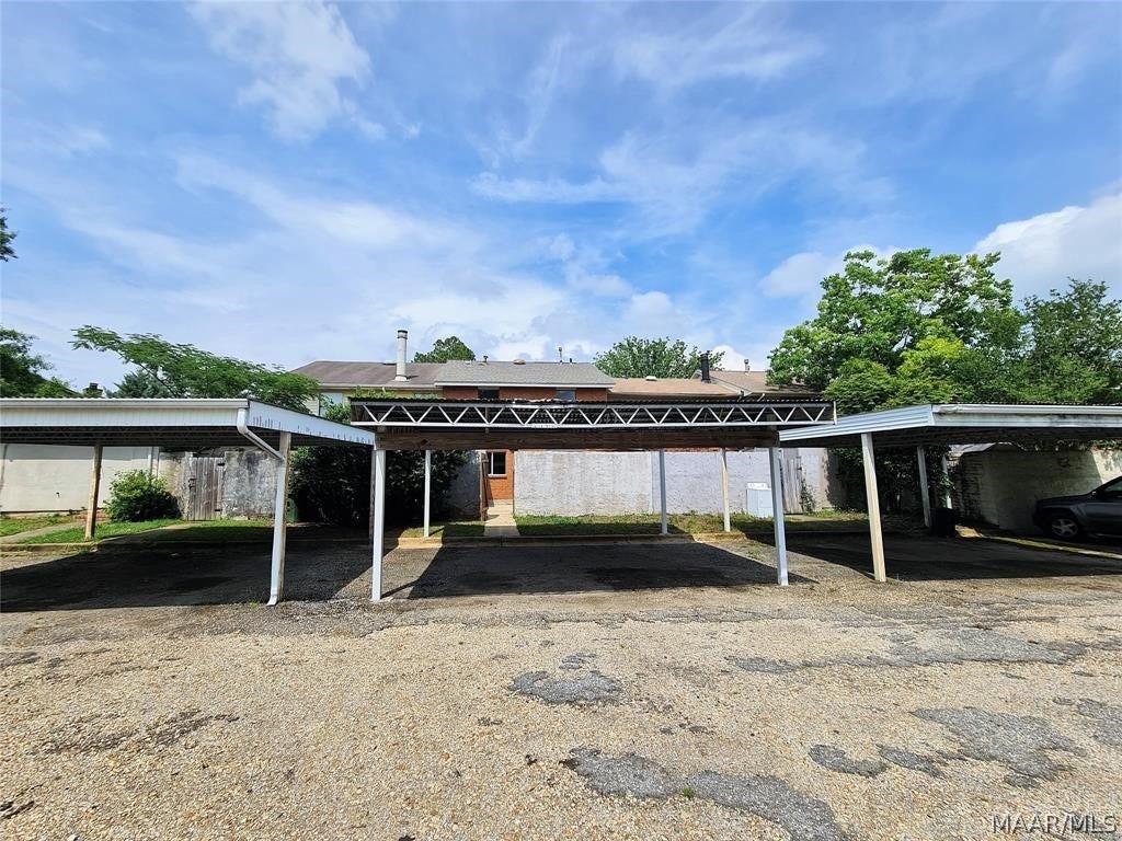 2136 Rexford Road, Montgomery, AL 36116 2136 Rexford Road, Montgomery, AL 36116