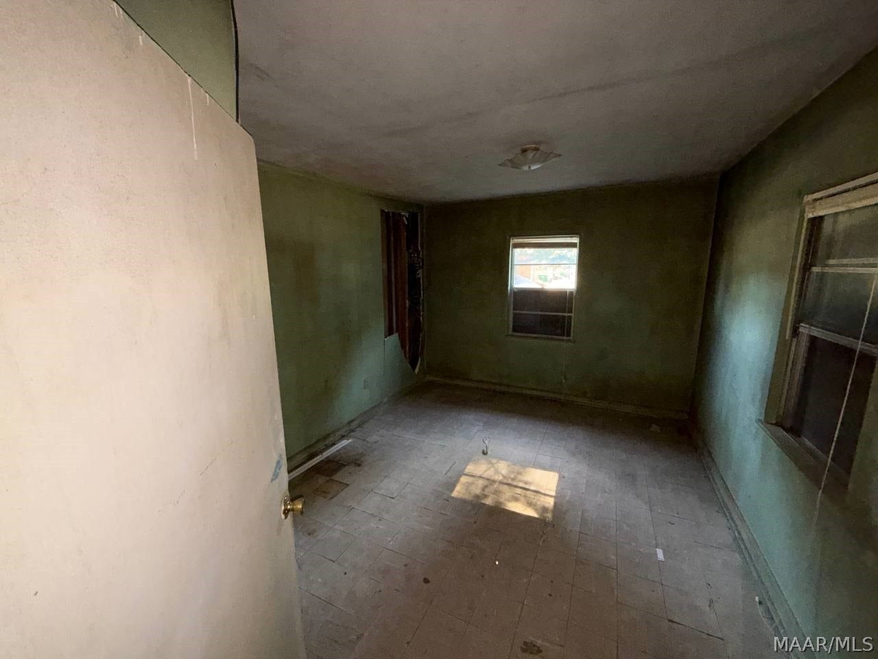 701 15th Street, Sheffield, AL 35660 701 15th Street, Sheffield, AL 35660