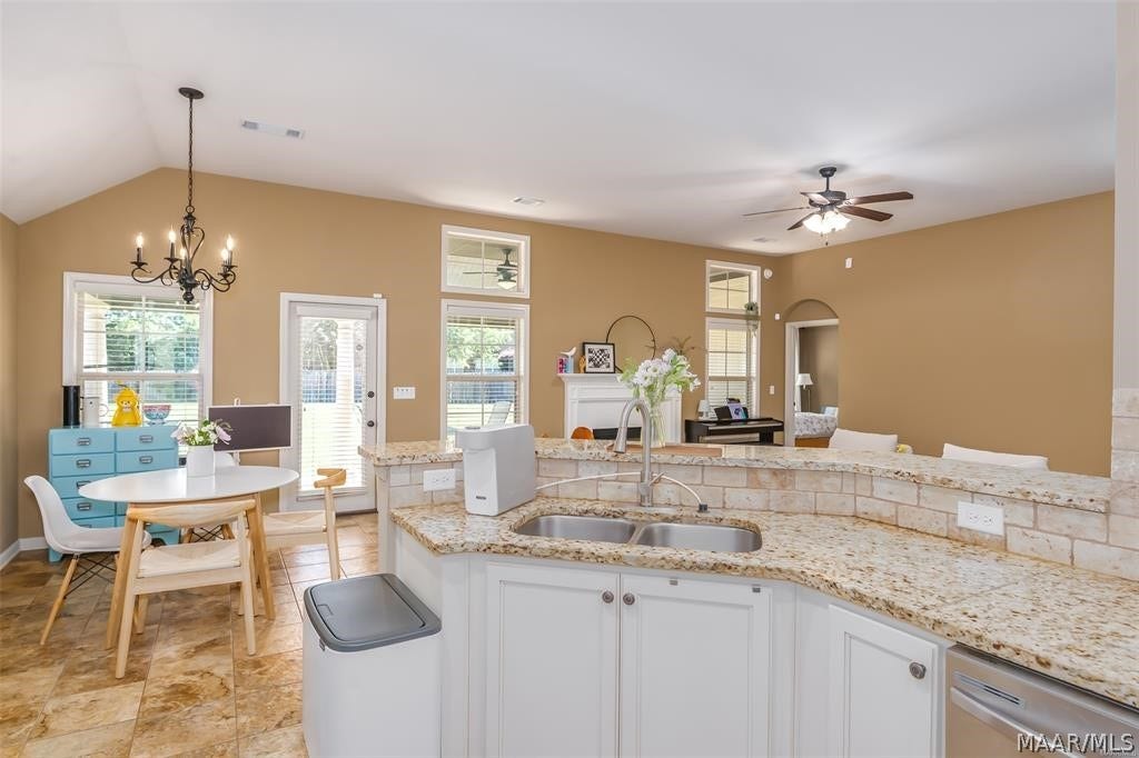 8860 PEMBERTON Park, Montgomery, AL 36117 8860 PEMBERTON Park, Montgomery, AL 36117
