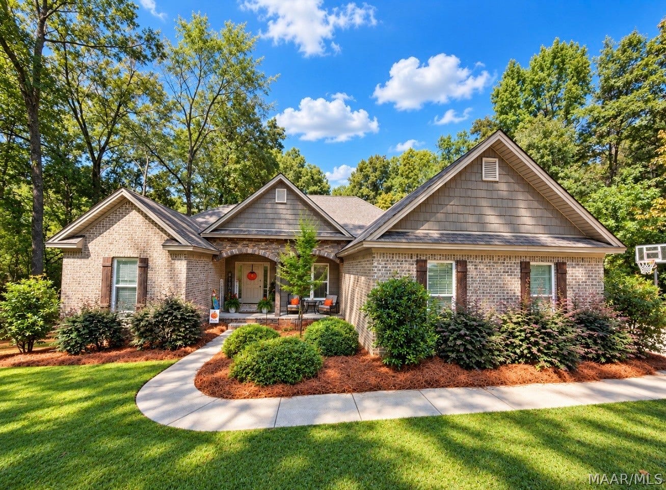 221 Windsong Loop, Wetumpka, AL 36093 221 Windsong Loop, Wetumpka, AL 36093