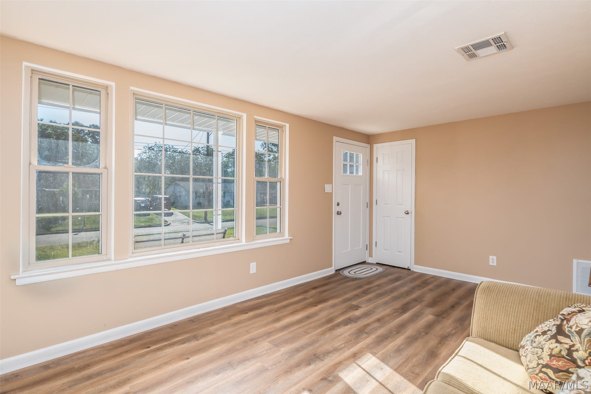 613 Woodvale Road, Prattville, AL 36067