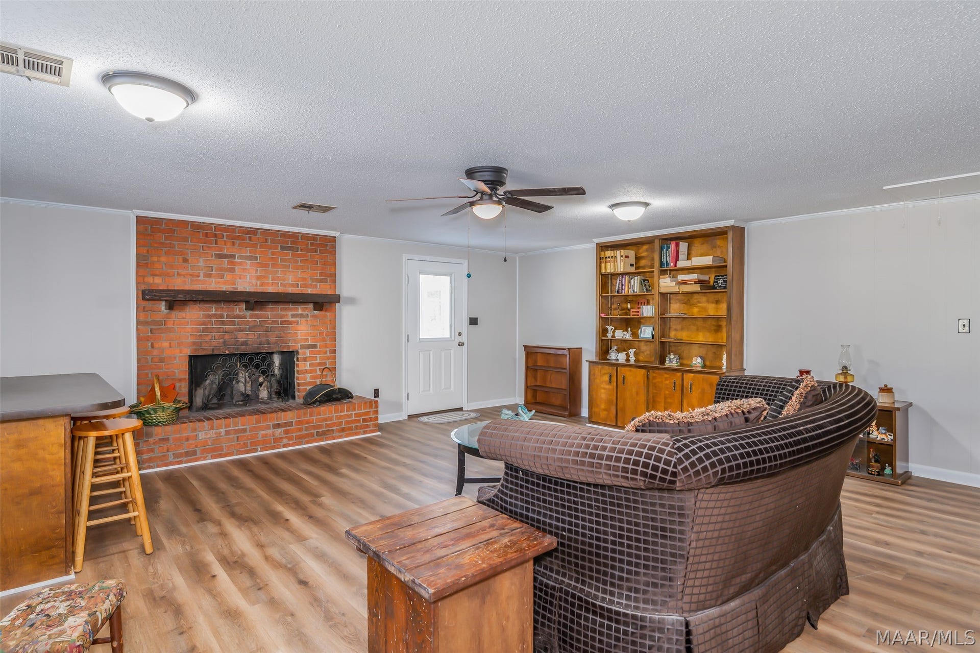 613 Woodvale Road, Prattville, AL 36067