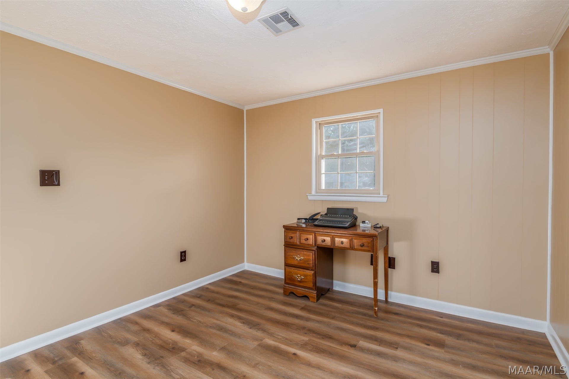 613 Woodvale Road, Prattville, AL 36067