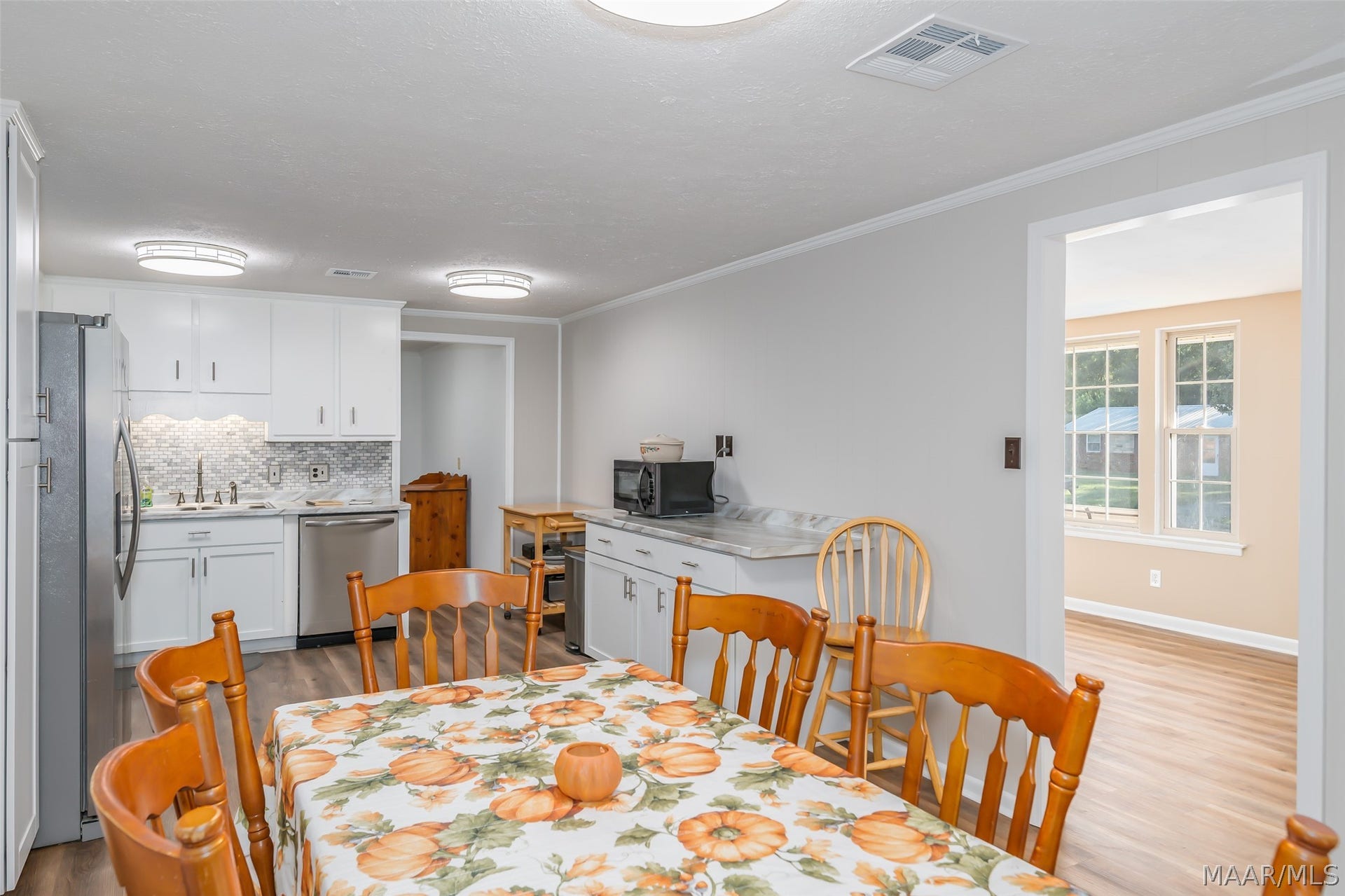 613 Woodvale Road, Prattville, AL 36067