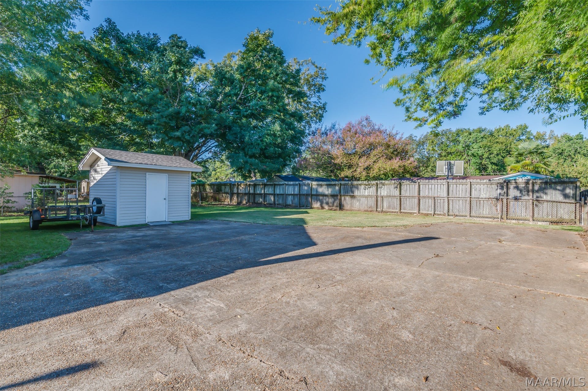 613 Woodvale Road, Prattville, AL 36067