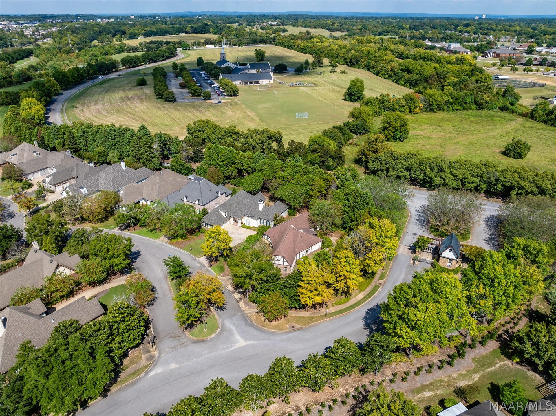 3404 OAK GROVE Circle, Montgomery, AL 36116 3404 OAK GROVE Circle, Montgomery, AL 36116