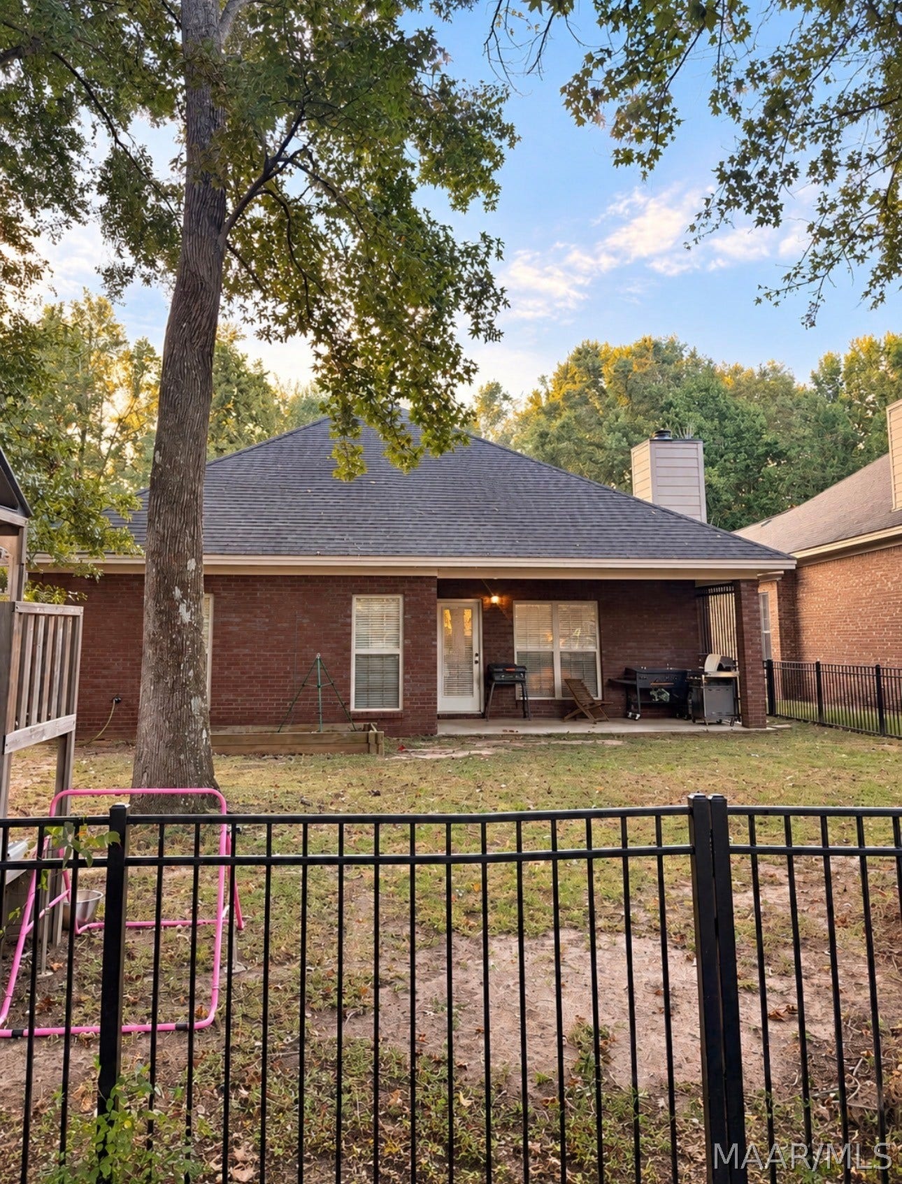 339 RIVER BIRCH Circle, Wetumpka, AL 36093 339 RIVER BIRCH Circle, Wetumpka, AL 36093