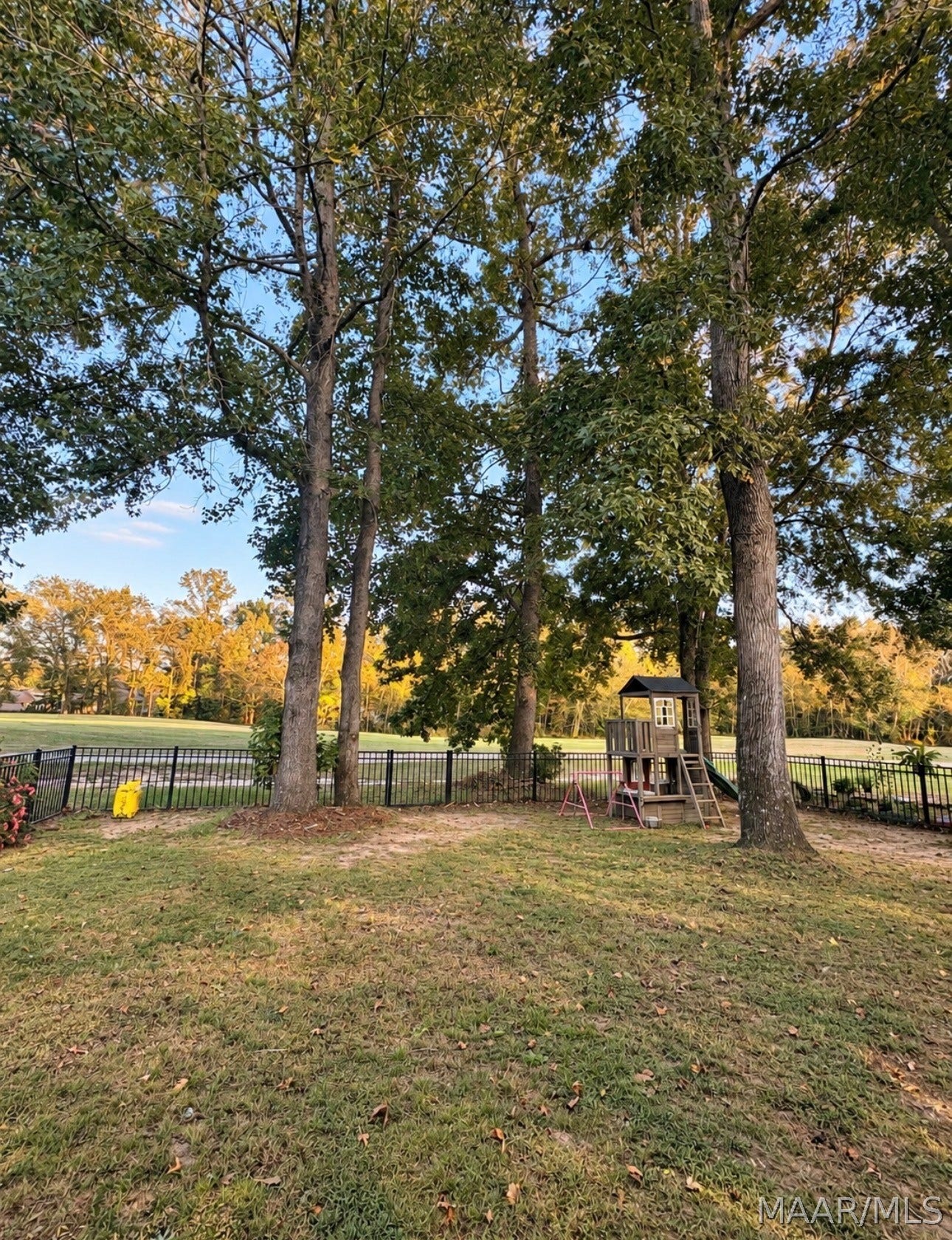 339 RIVER BIRCH Circle, Wetumpka, AL 36093 339 RIVER BIRCH Circle, Wetumpka, AL 36093