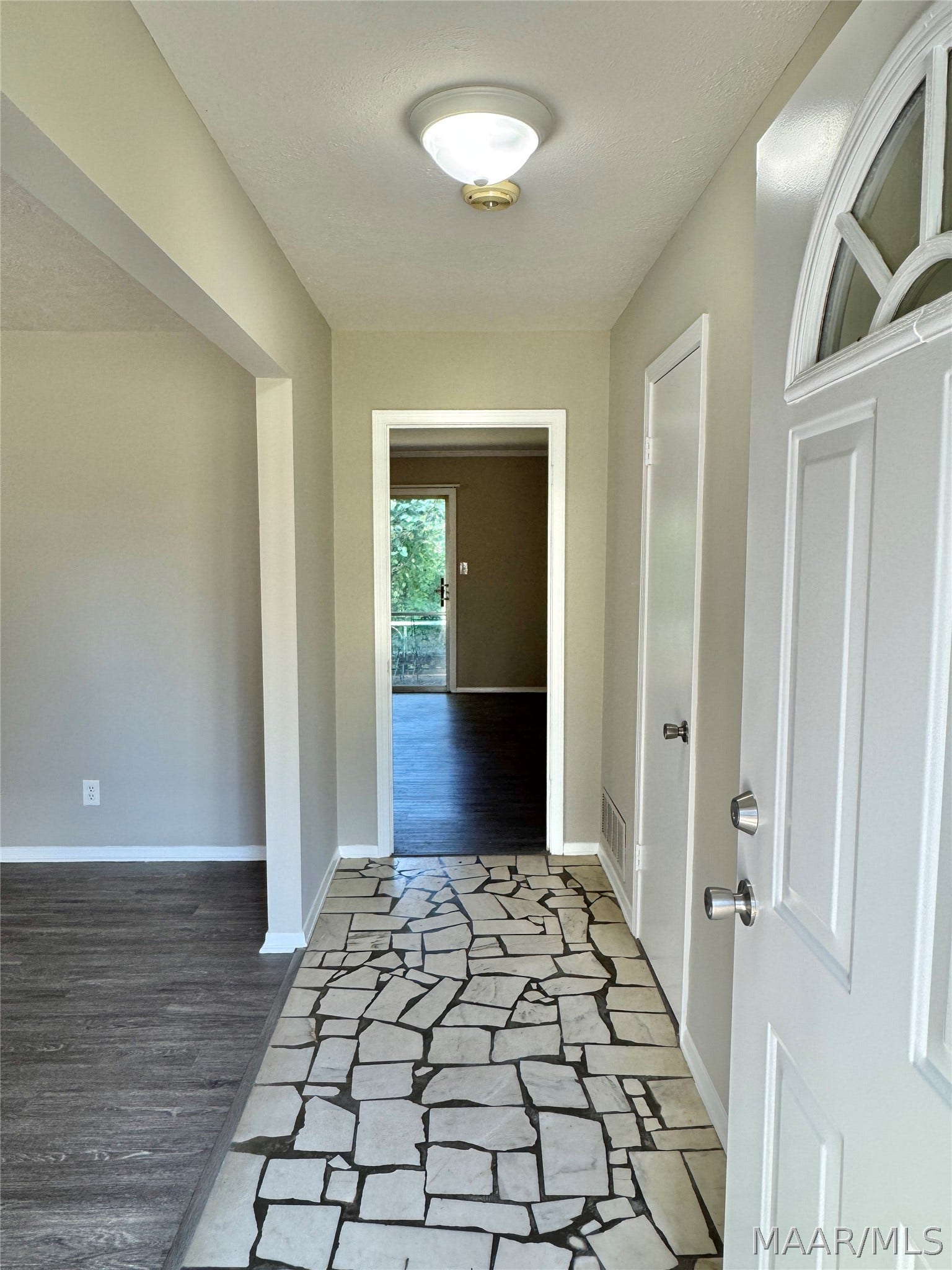 176 Scenic Drive, Prattville, AL 36066