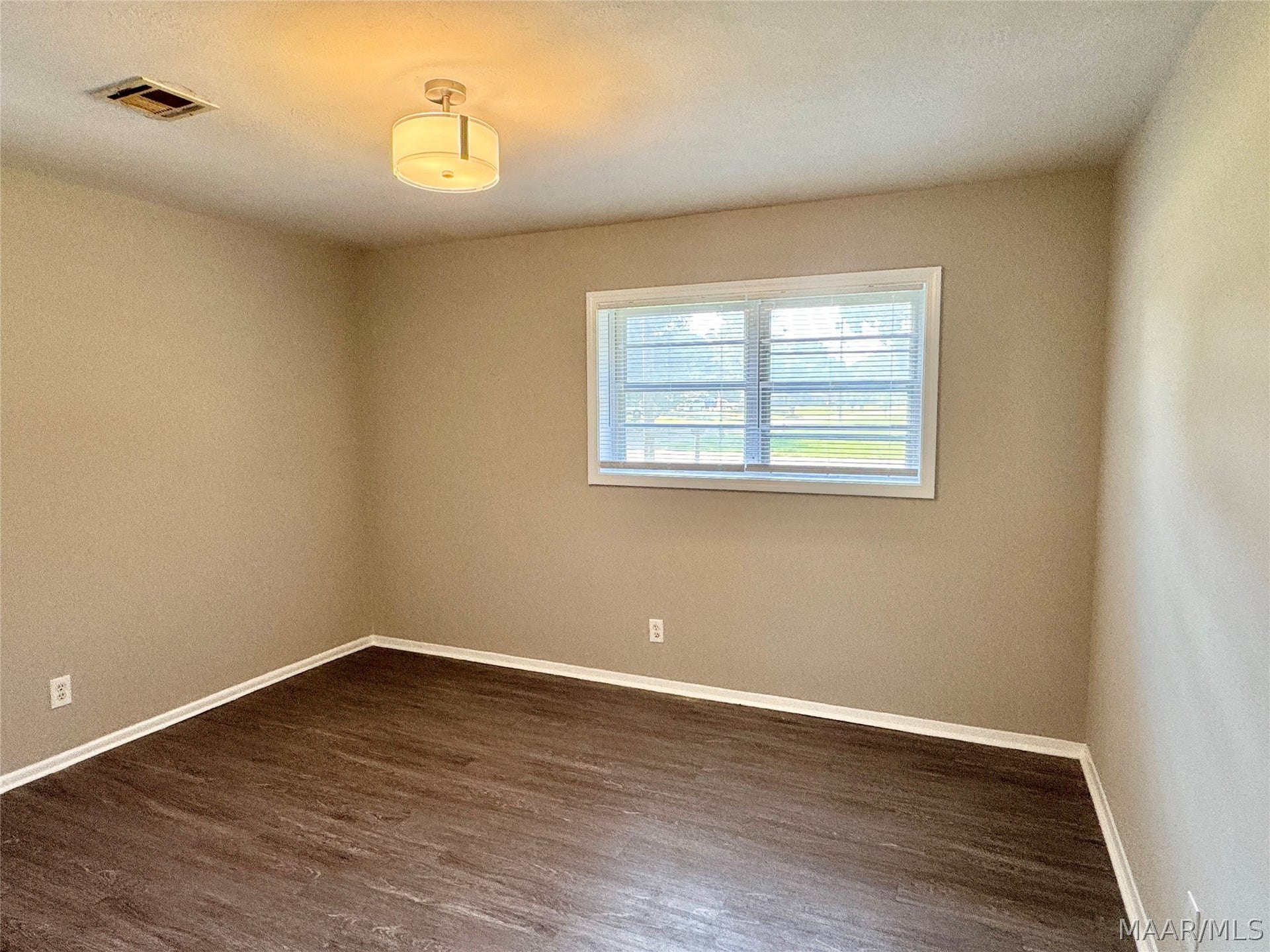 176 Scenic Drive, Prattville, AL 36066