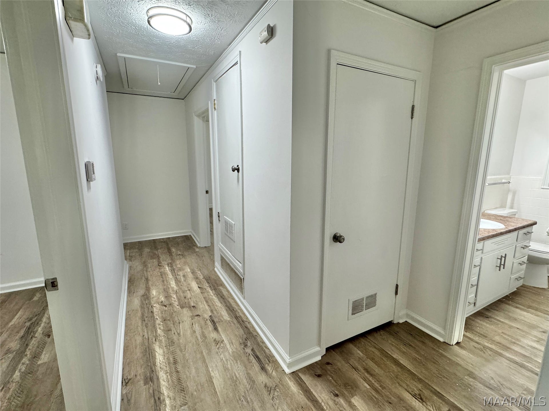 2557 WOODLEY Road, Montgomery, AL 36111