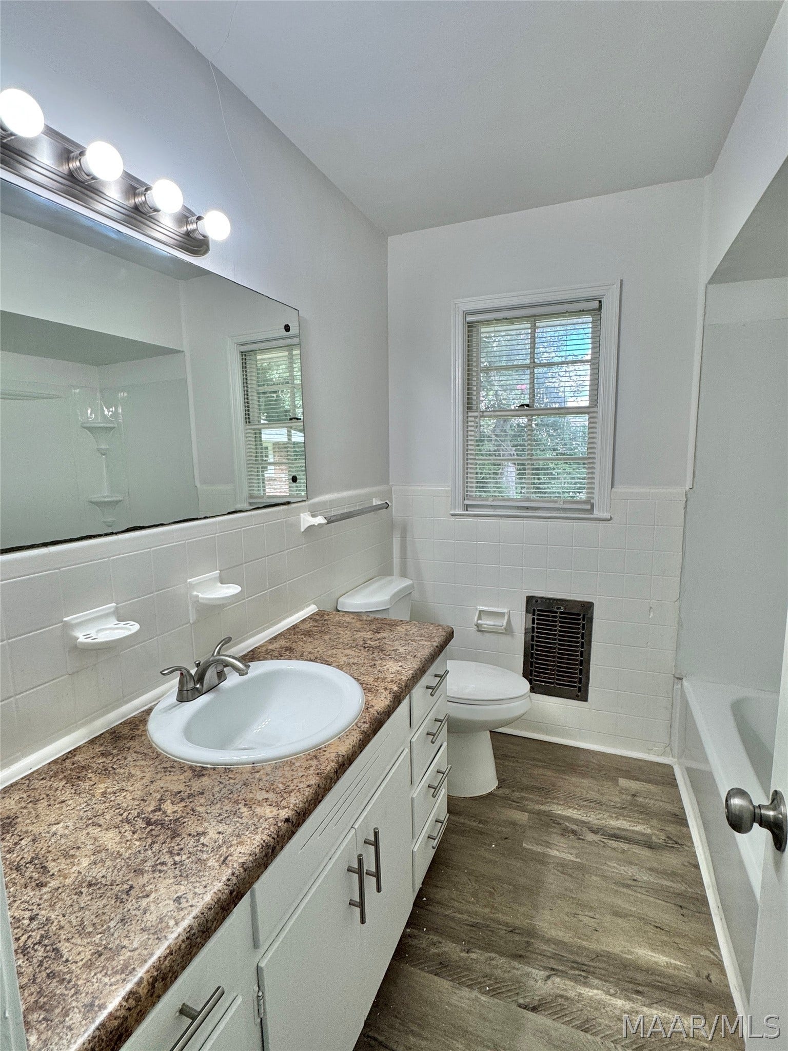 2557 WOODLEY Road, Montgomery, AL 36111