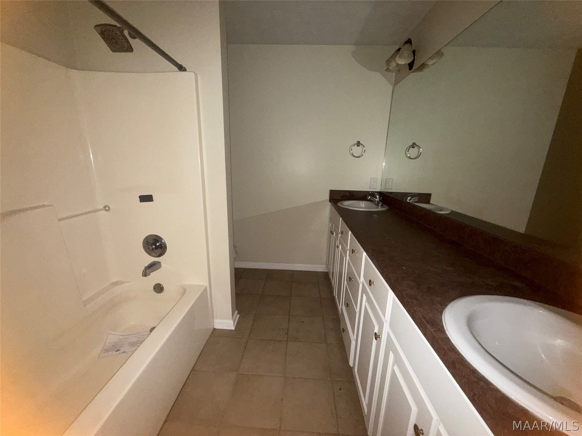 603 Baltzer Road, Wetumpka, AL 36092