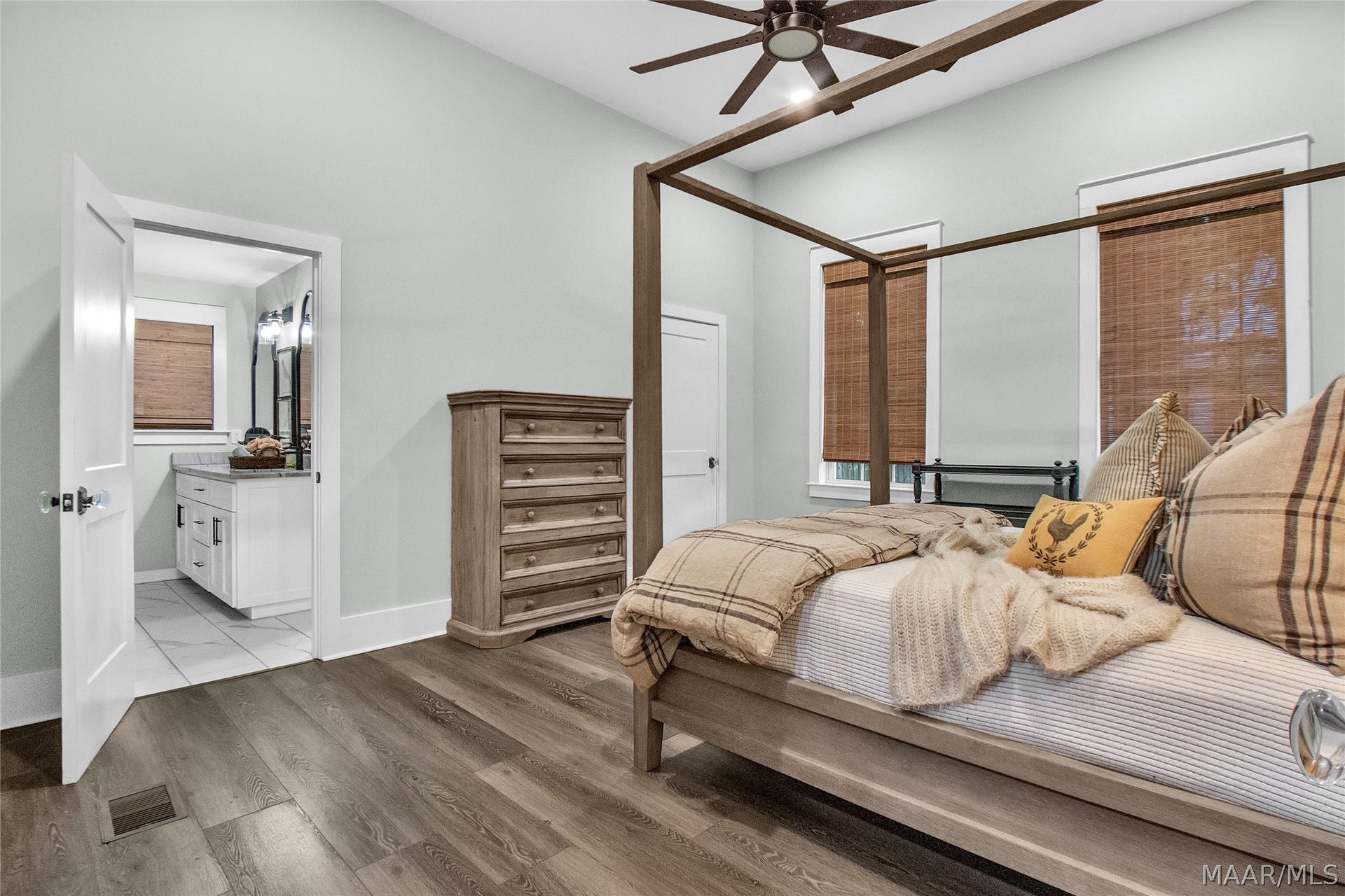 501 W Tuskeena Street, Wetumpka, AL 36092