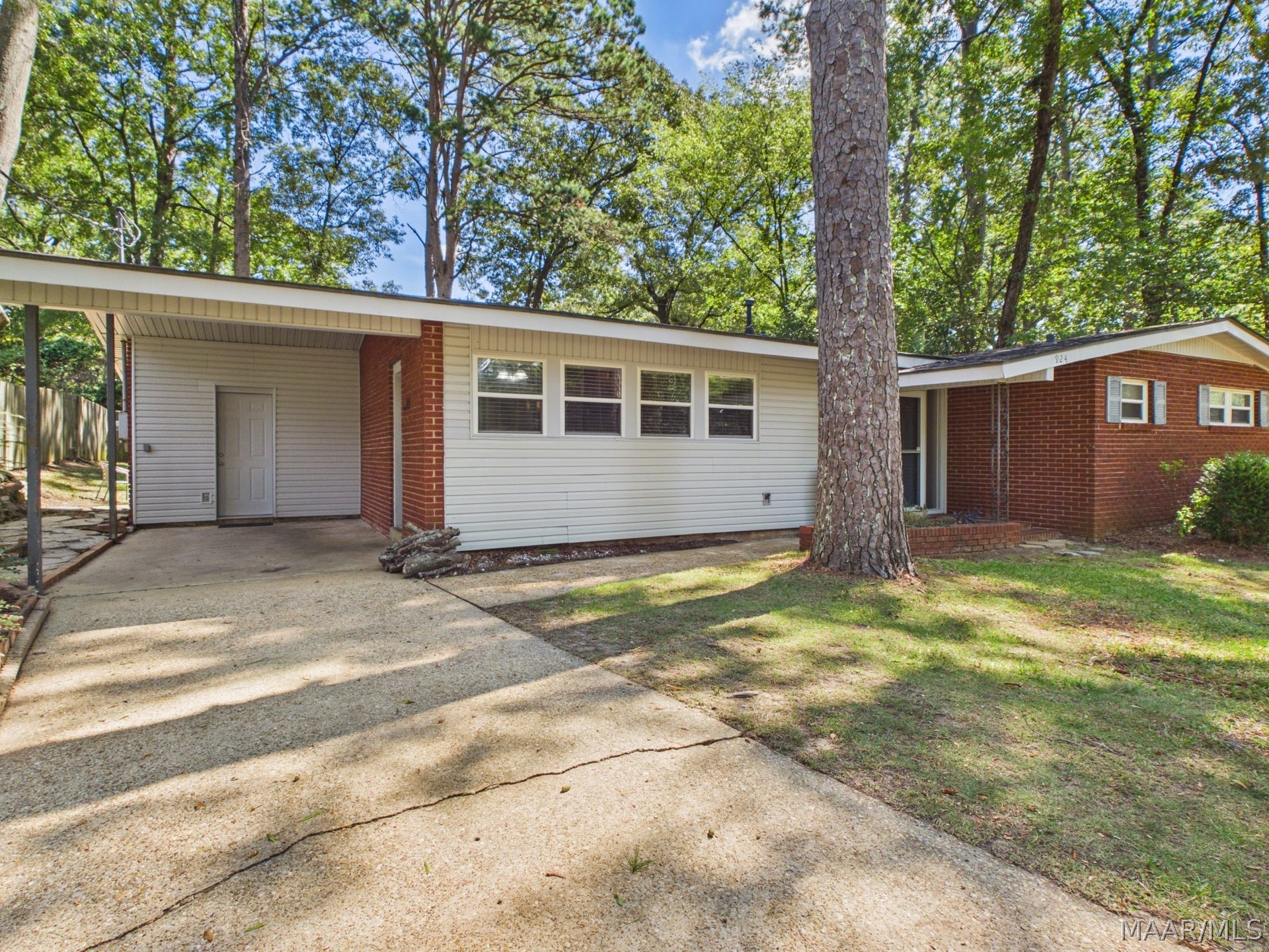 924 Hillman Street, Montgomery, AL 36109