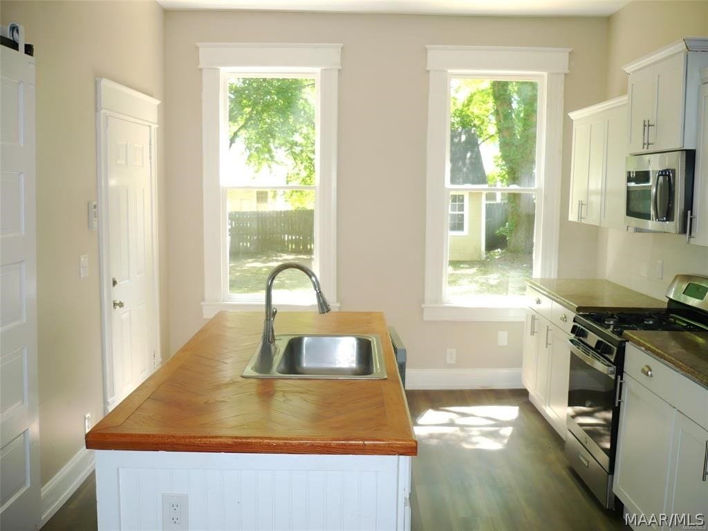 1333 S Perry Street, Montgomery, AL 36104 1333 S Perry Street, Montgomery, AL 36104