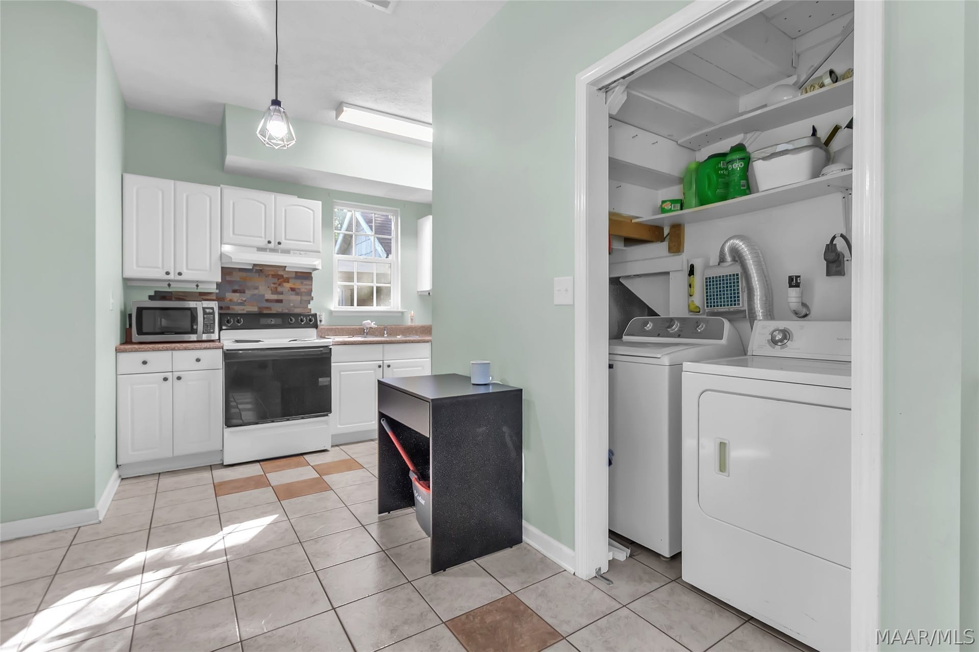 5480 Willow Tree Drive, Millbrook, AL 36054 5480 Willow Tree Drive, Millbrook, AL 36054