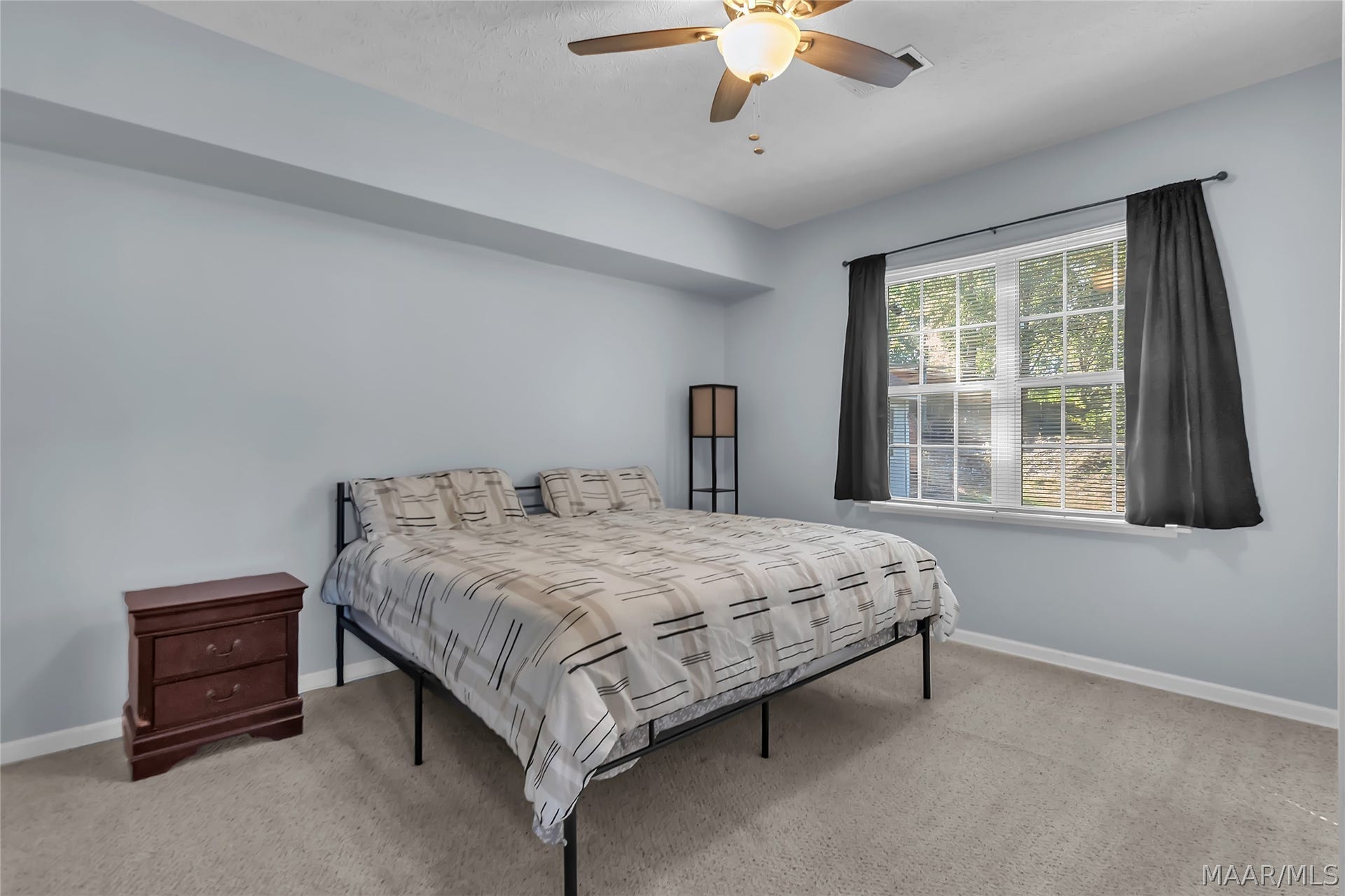 5480 Willow Tree Drive, Millbrook, AL 36054 5480 Willow Tree Drive, Millbrook, AL 36054
