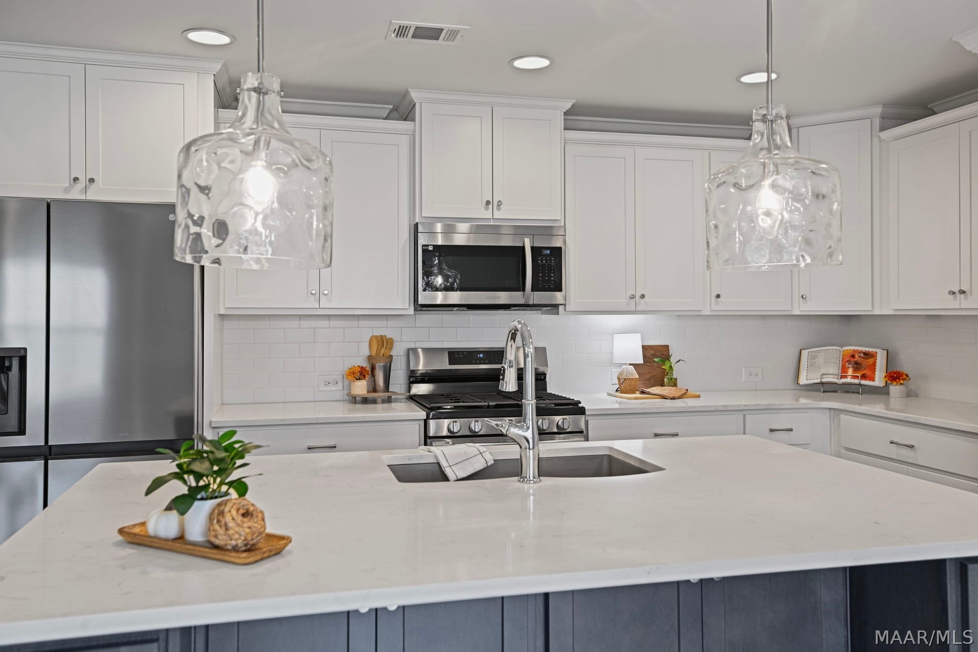 Gorgeous upgraded lighting