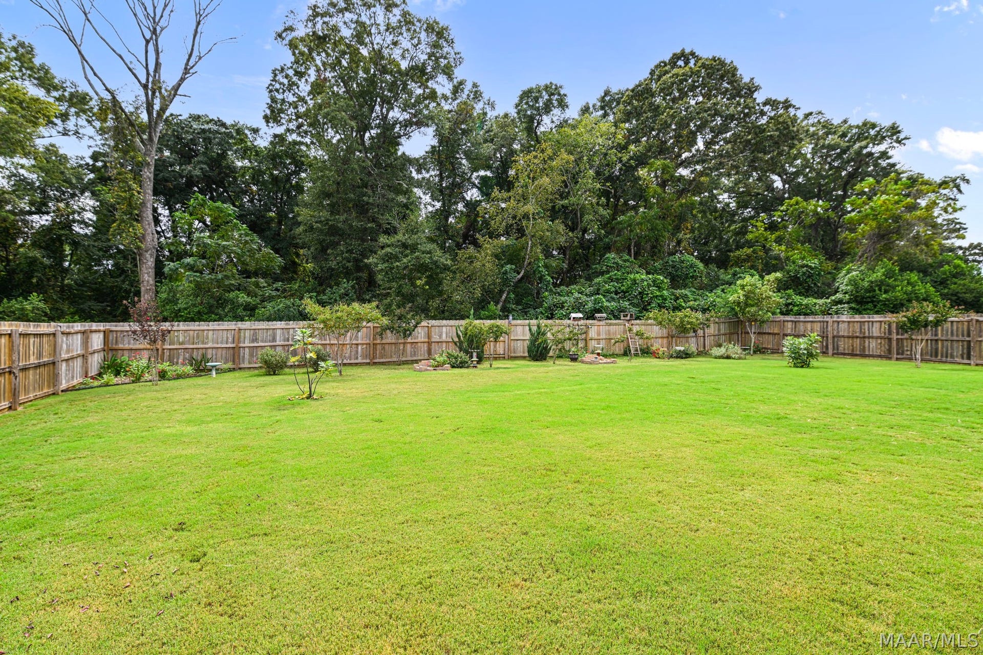 Premium lot backs up to trees
