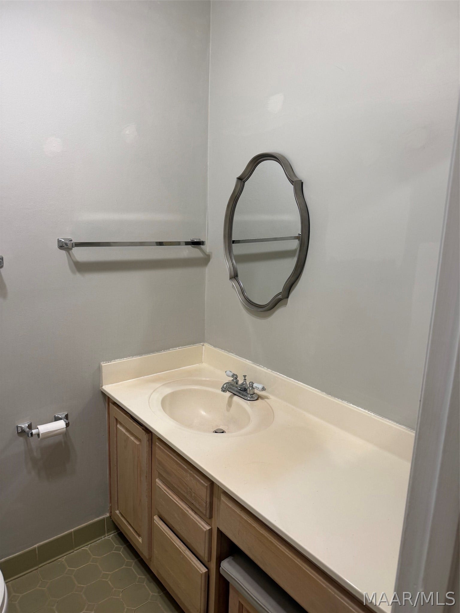 537 COLISEUM Boulevard, Montgomery, AL 36109